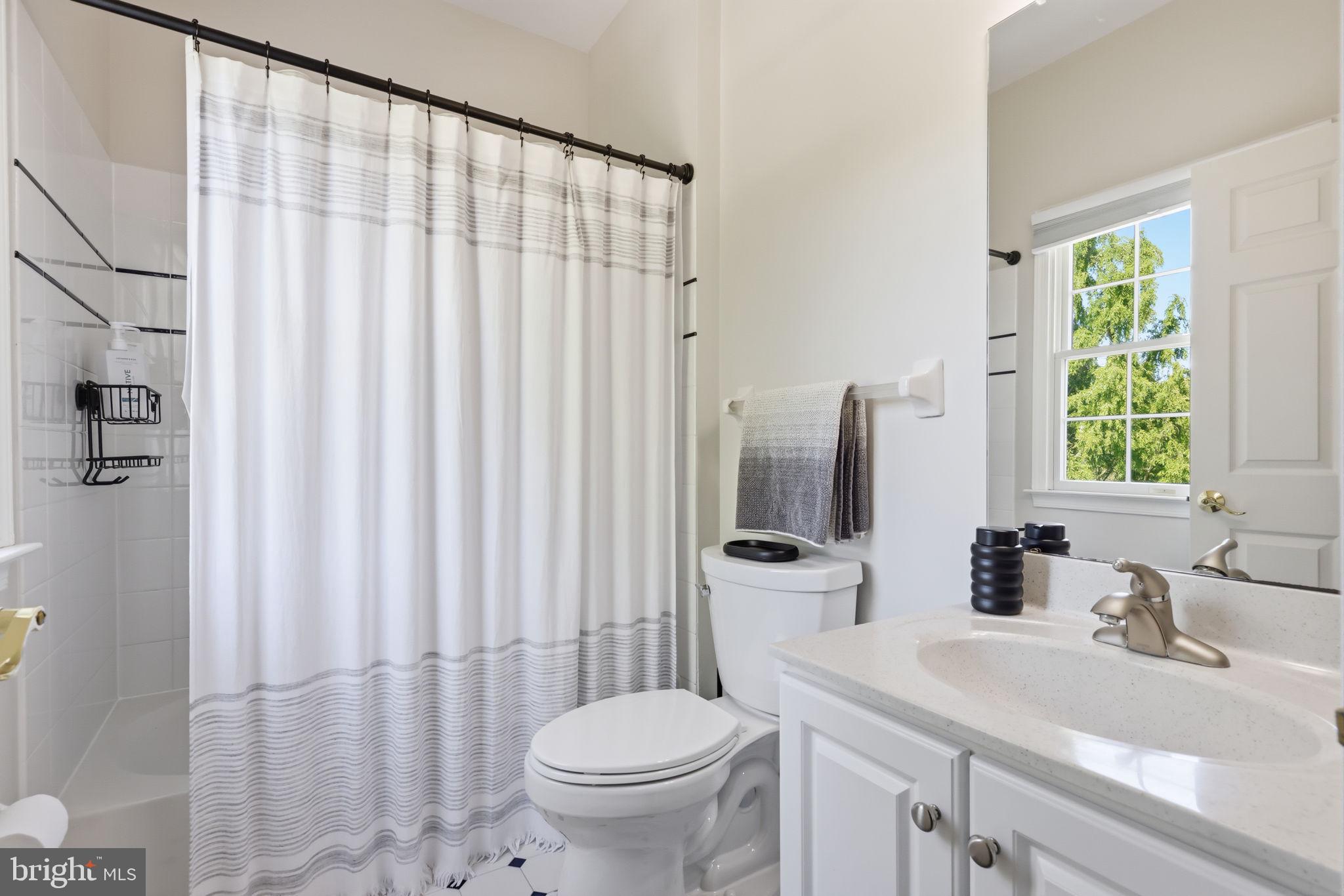 MEADOW WOOD - Residential