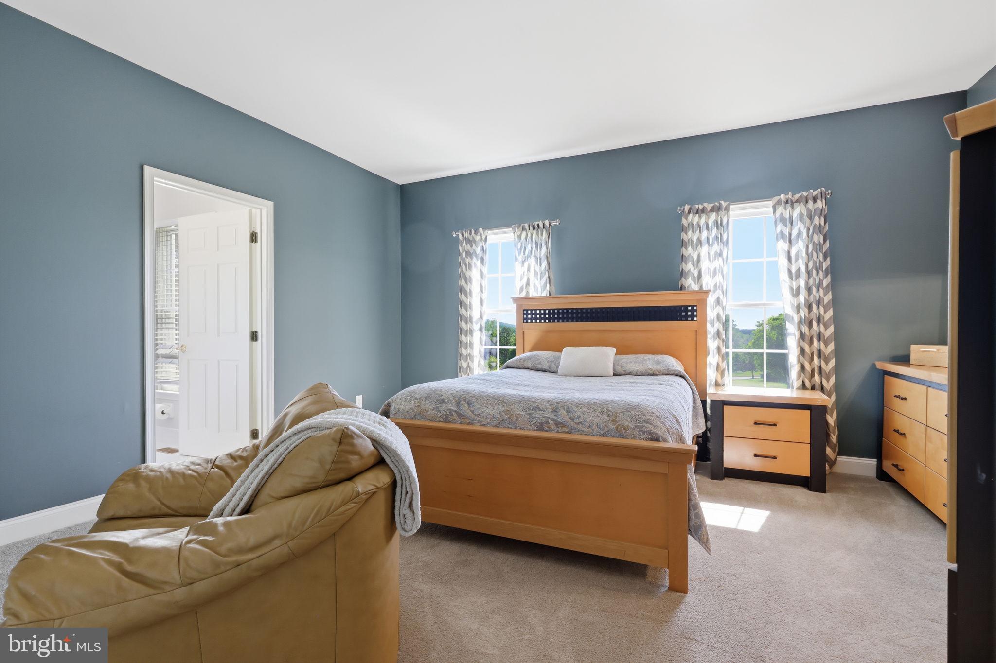 MEADOW WOOD - Residential
