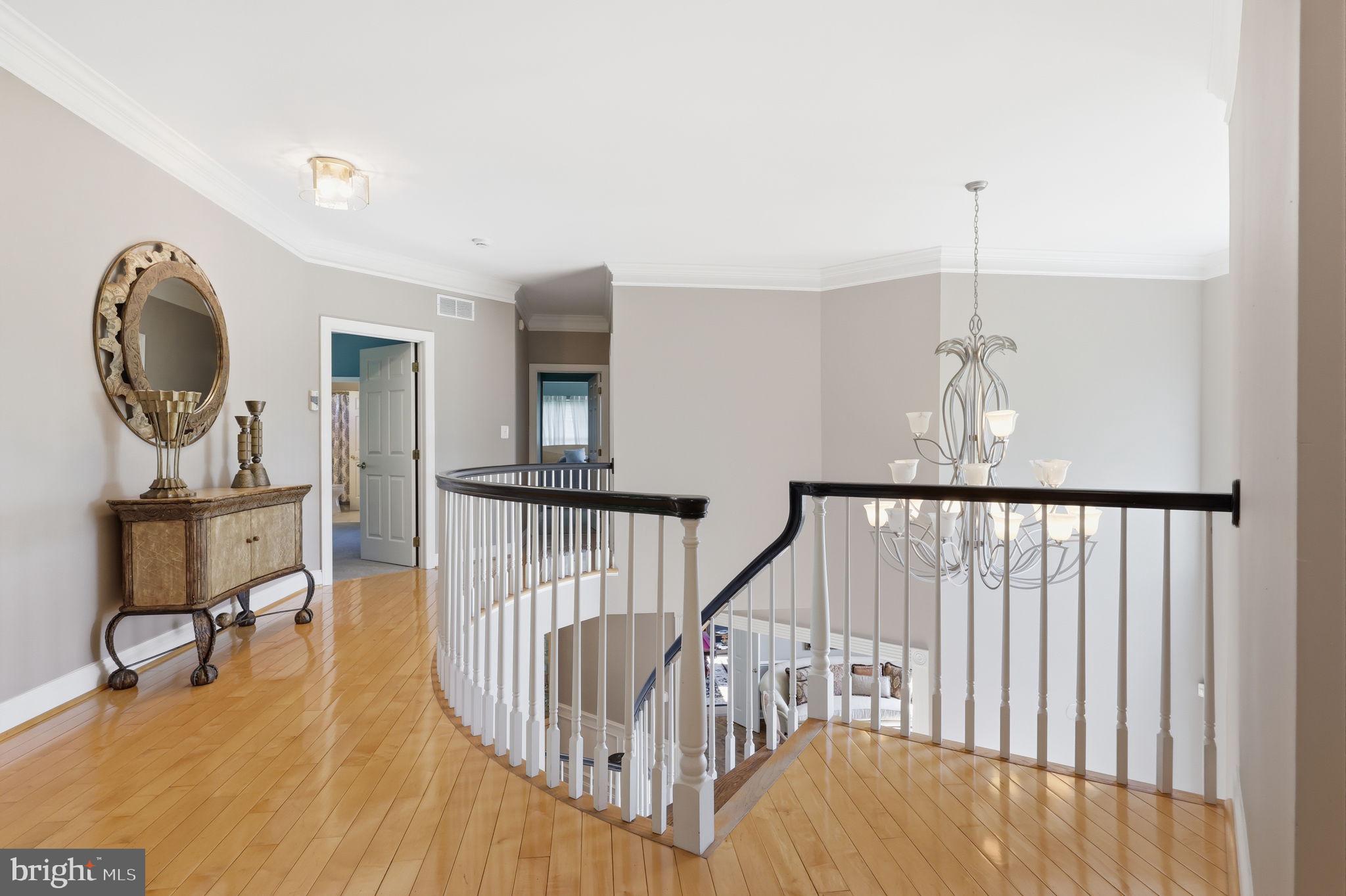 MEADOW WOOD - Residential