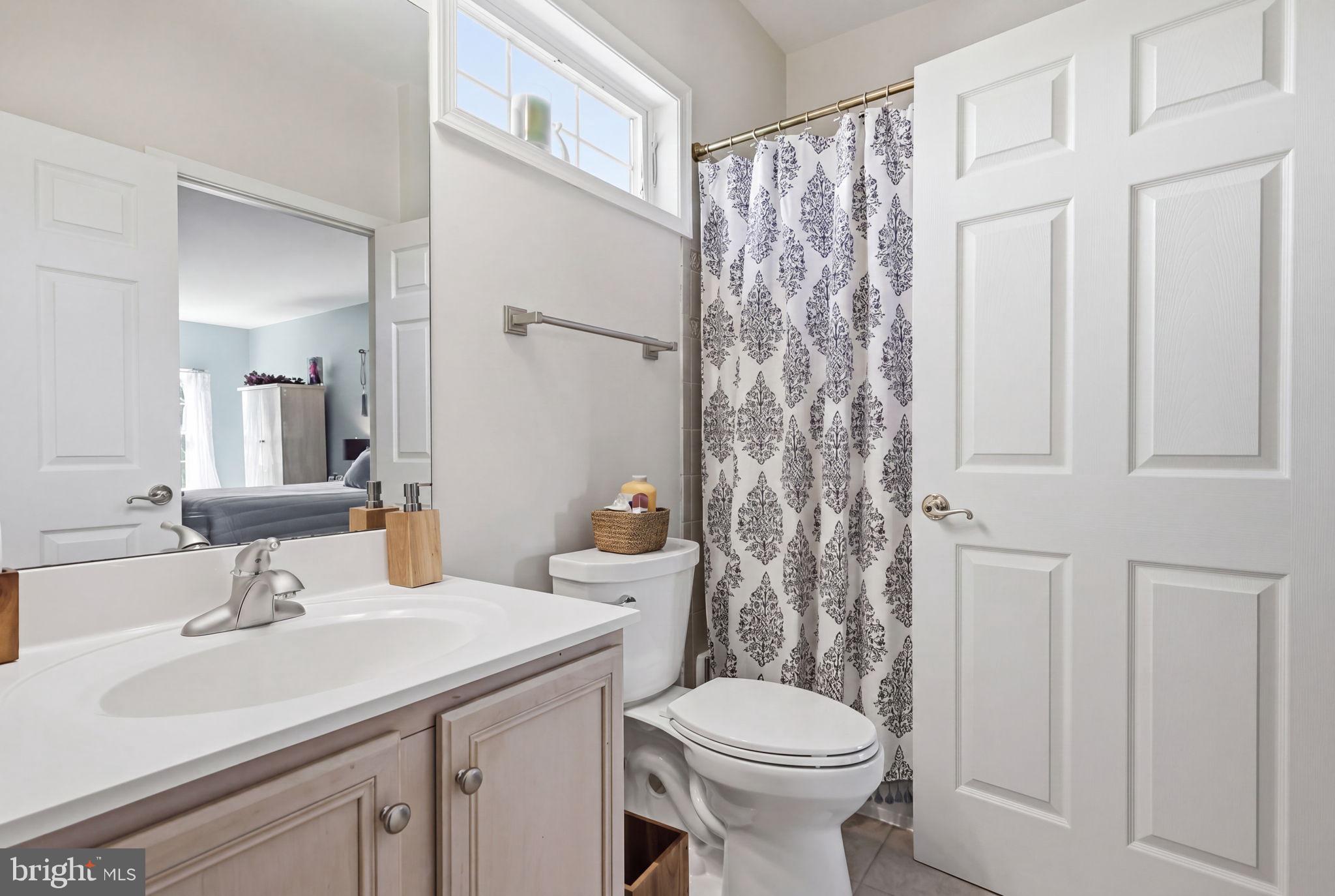 MEADOW WOOD - Residential