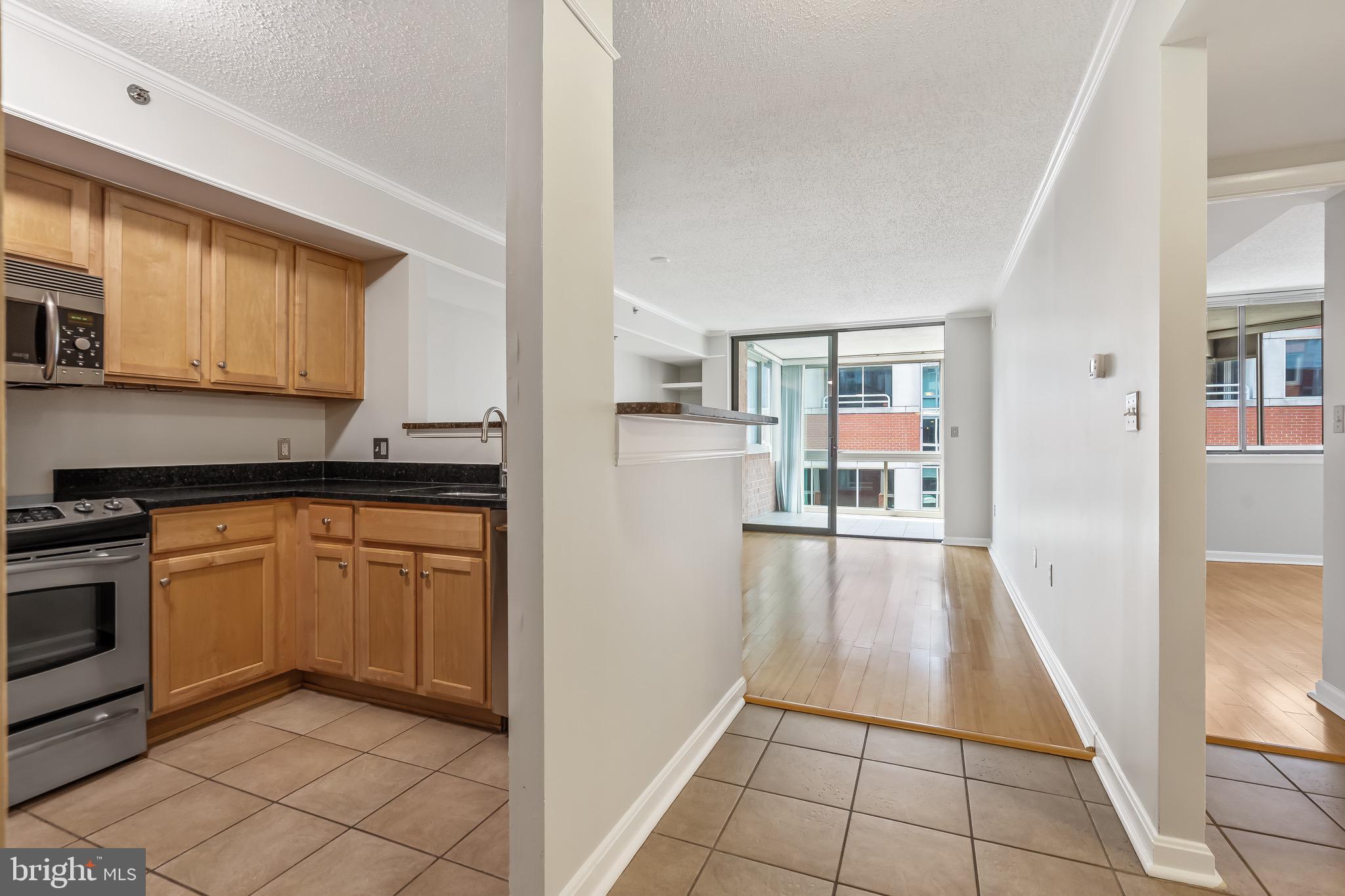 1001 N VERMONT STREET 805