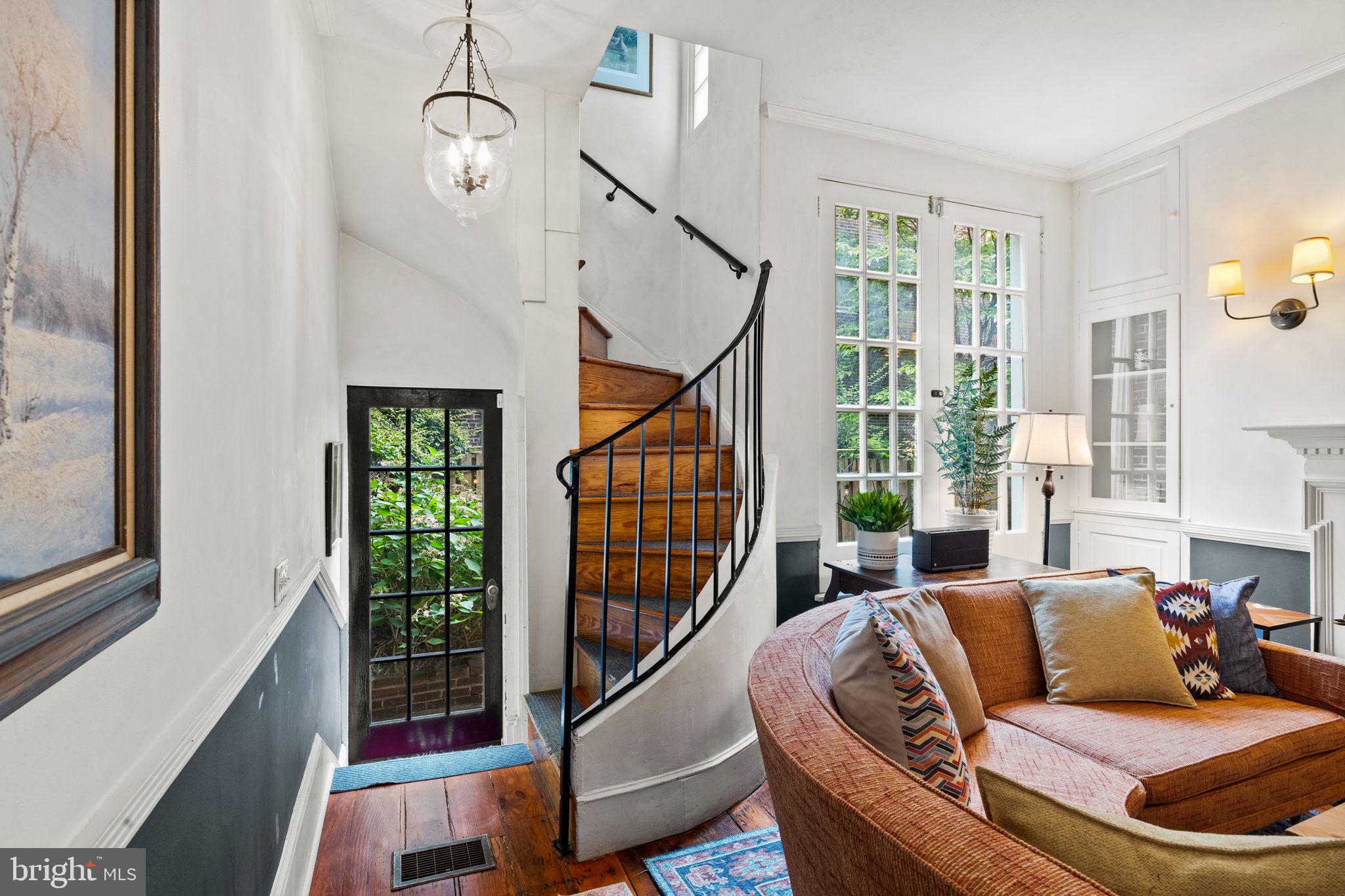 WASHINGTON SQ WEST - Residential