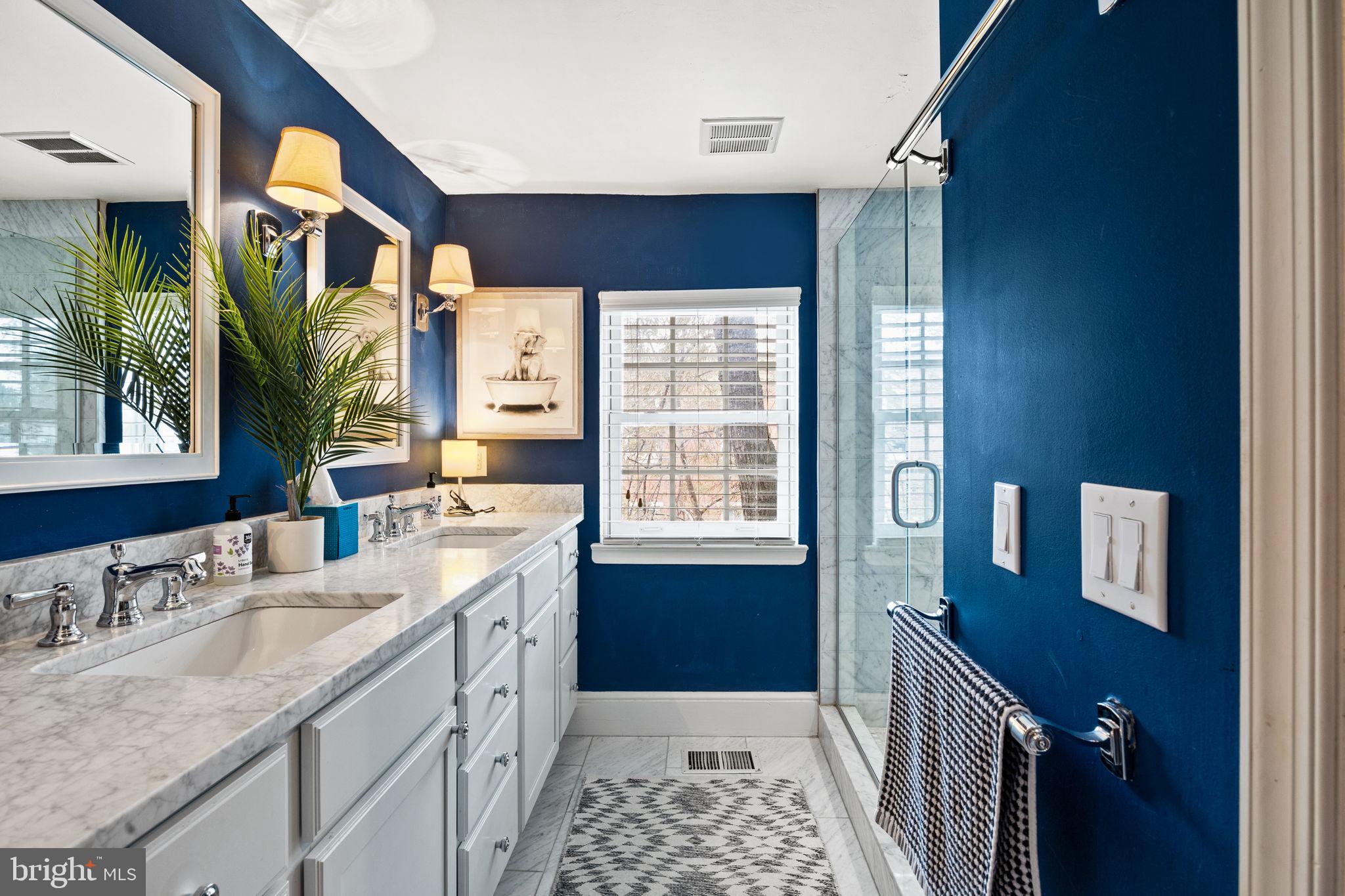 WASHINGTON SQ WEST - Residential