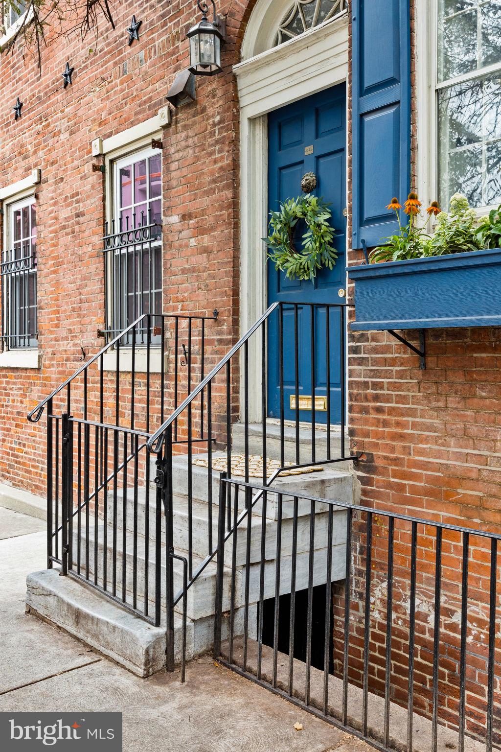 WASHINGTON SQ WEST - Residential