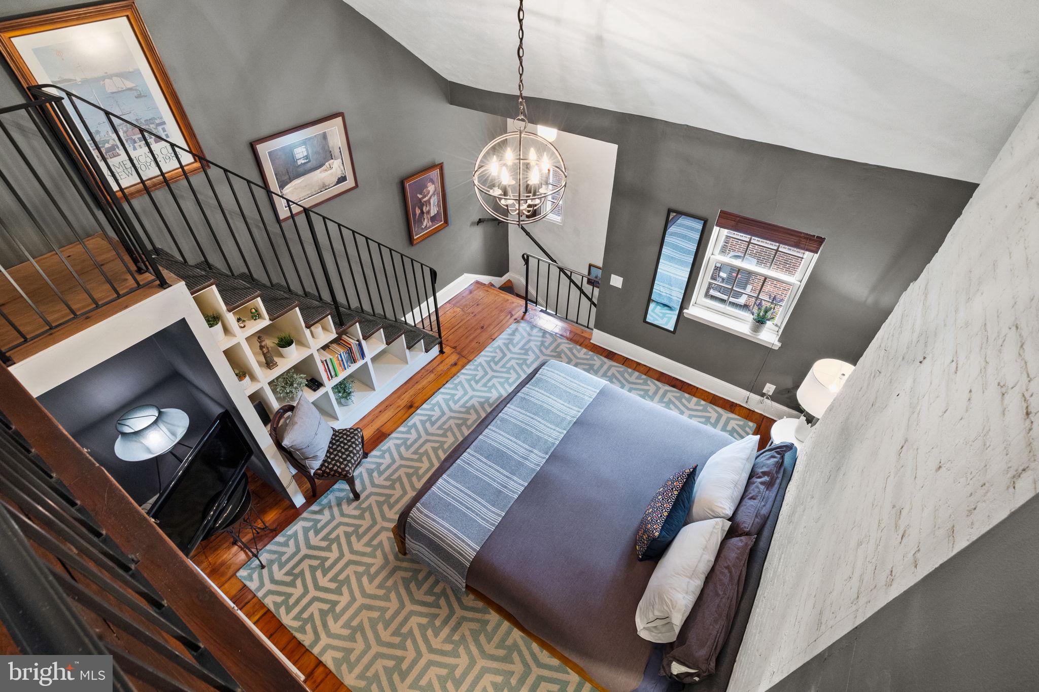 WASHINGTON SQ WEST - Residential