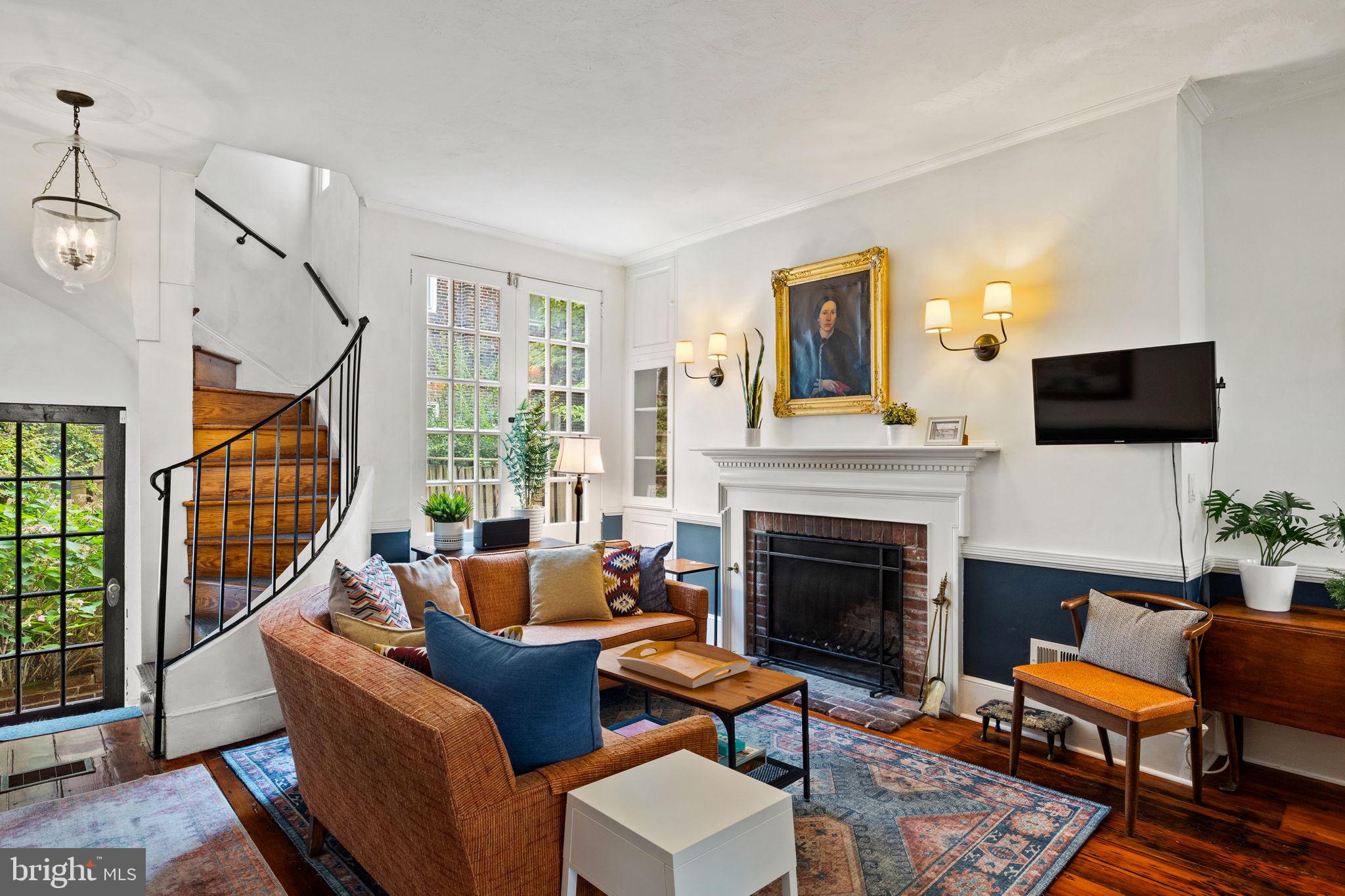 WASHINGTON SQ WEST - Residential