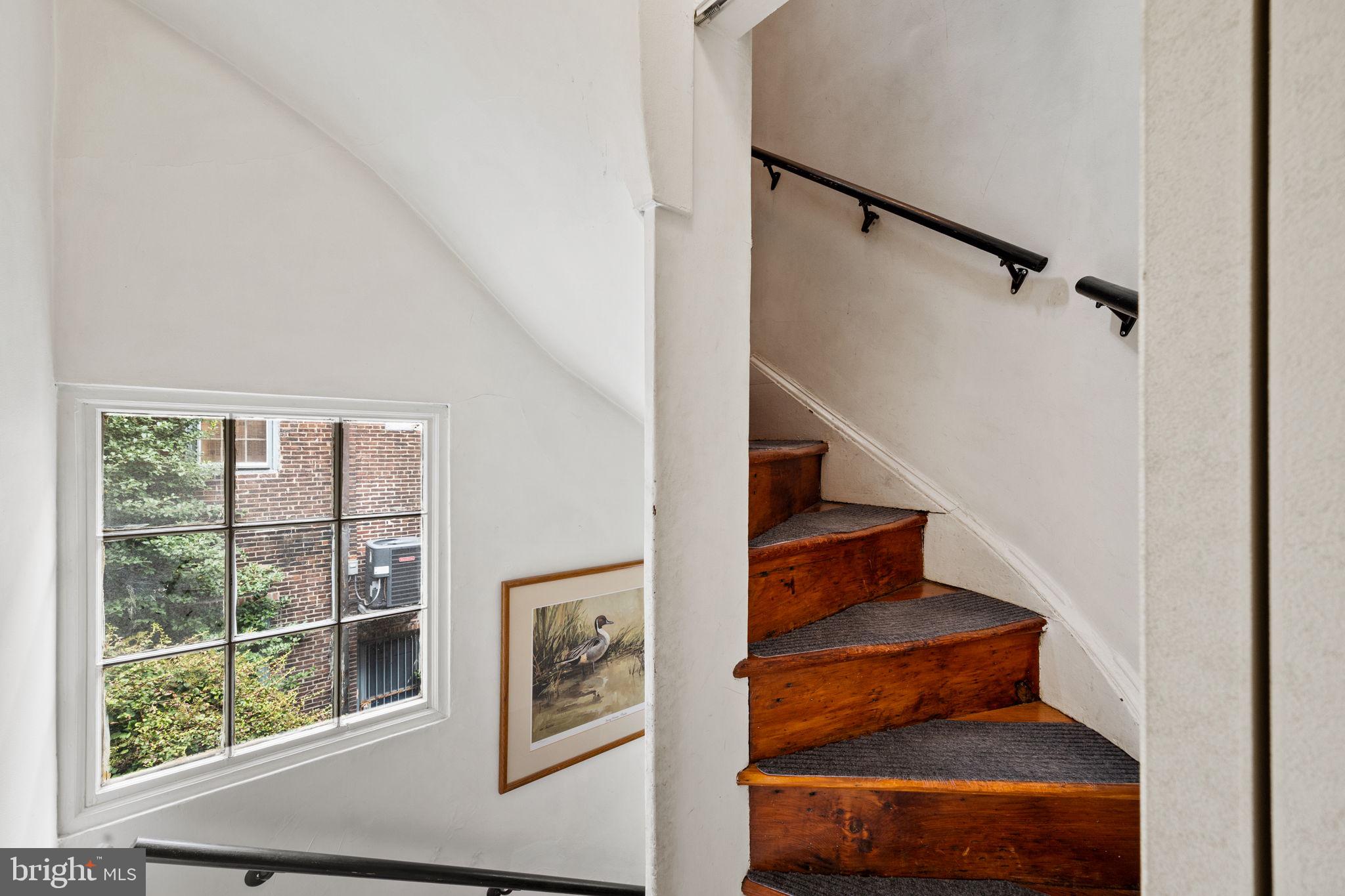 WASHINGTON SQ WEST - Residential