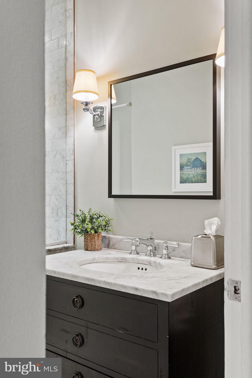 WASHINGTON SQ WEST - Residential