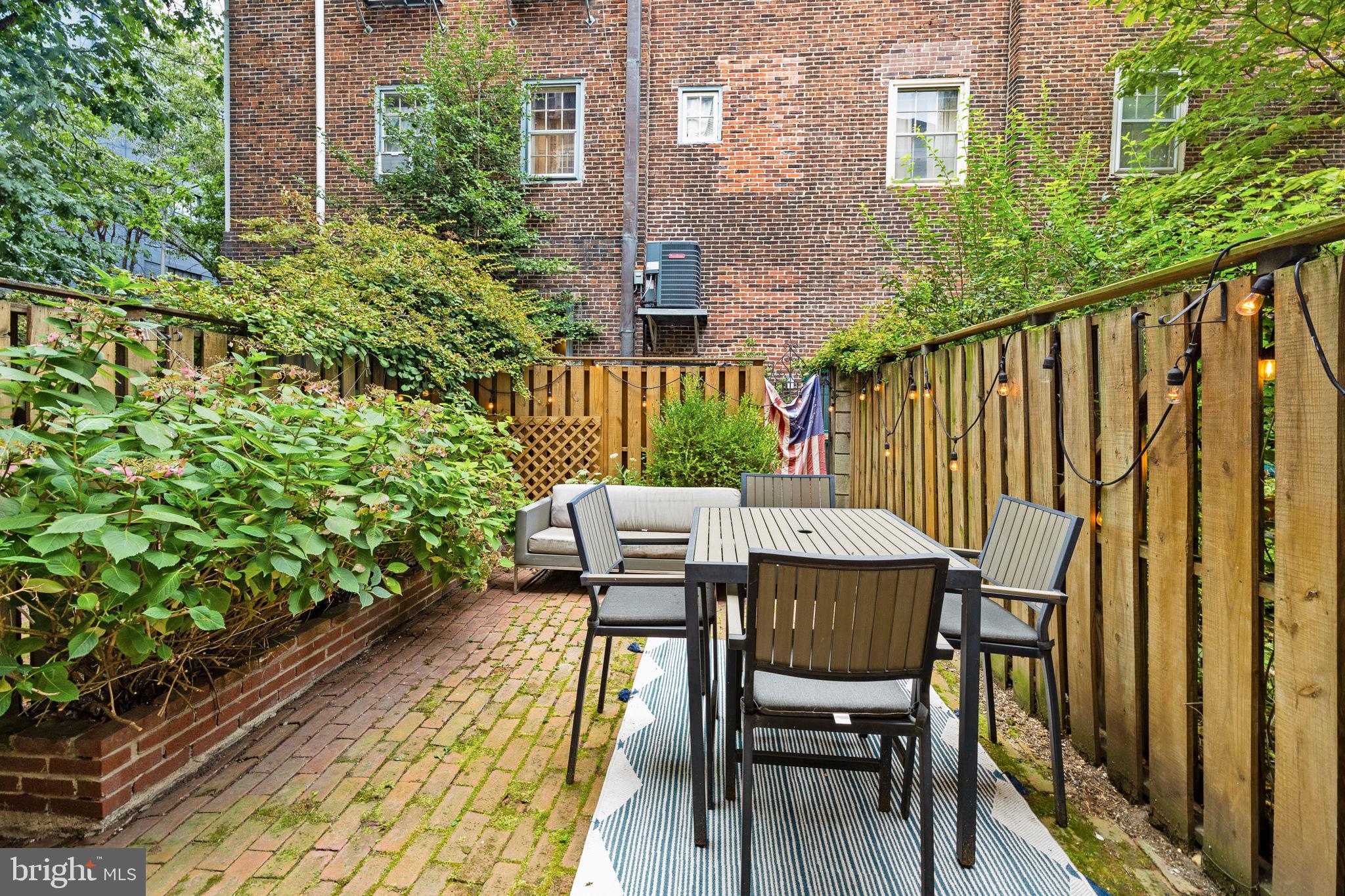 WASHINGTON SQ WEST - Residential