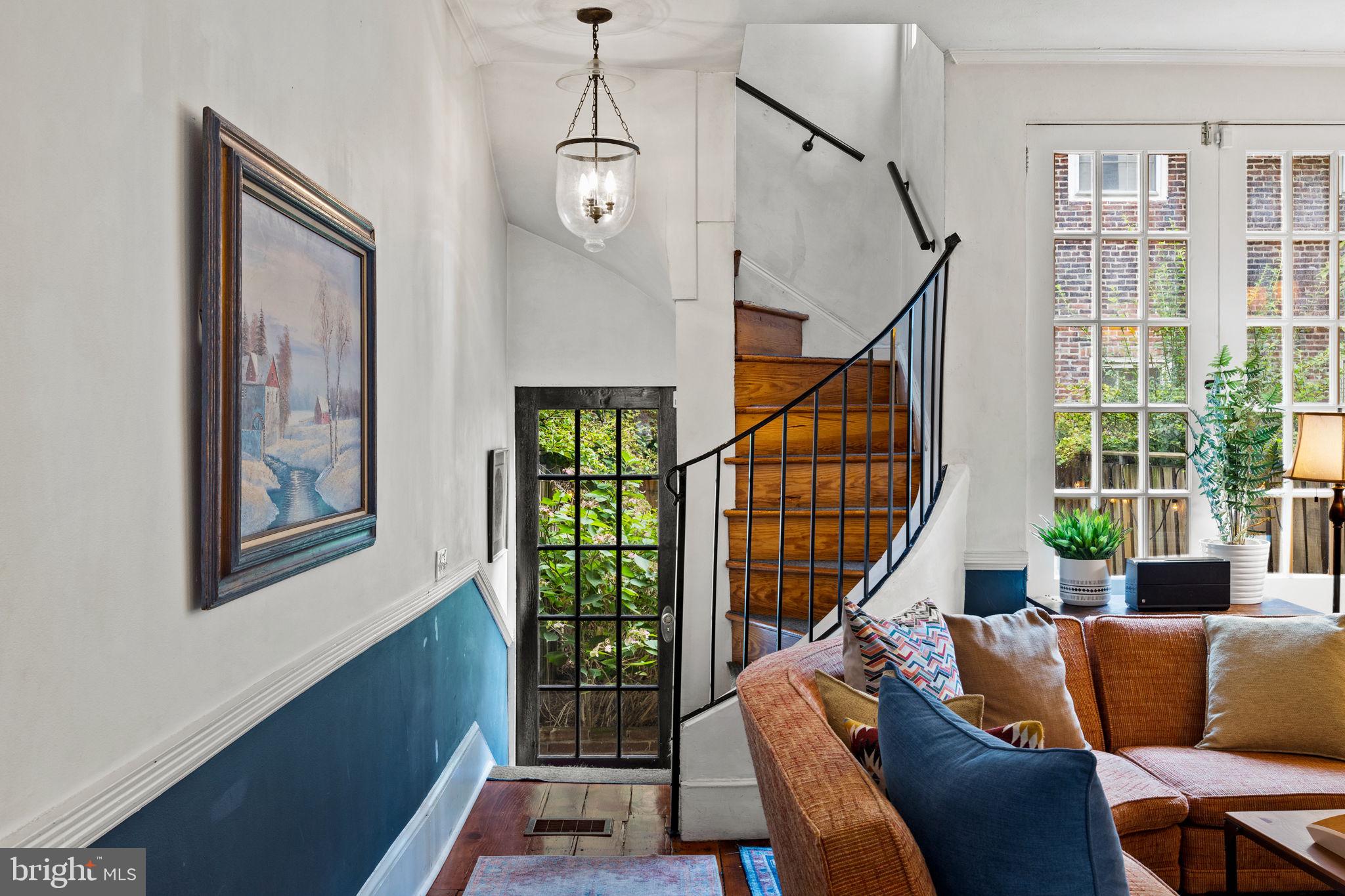 WASHINGTON SQ WEST - Residential