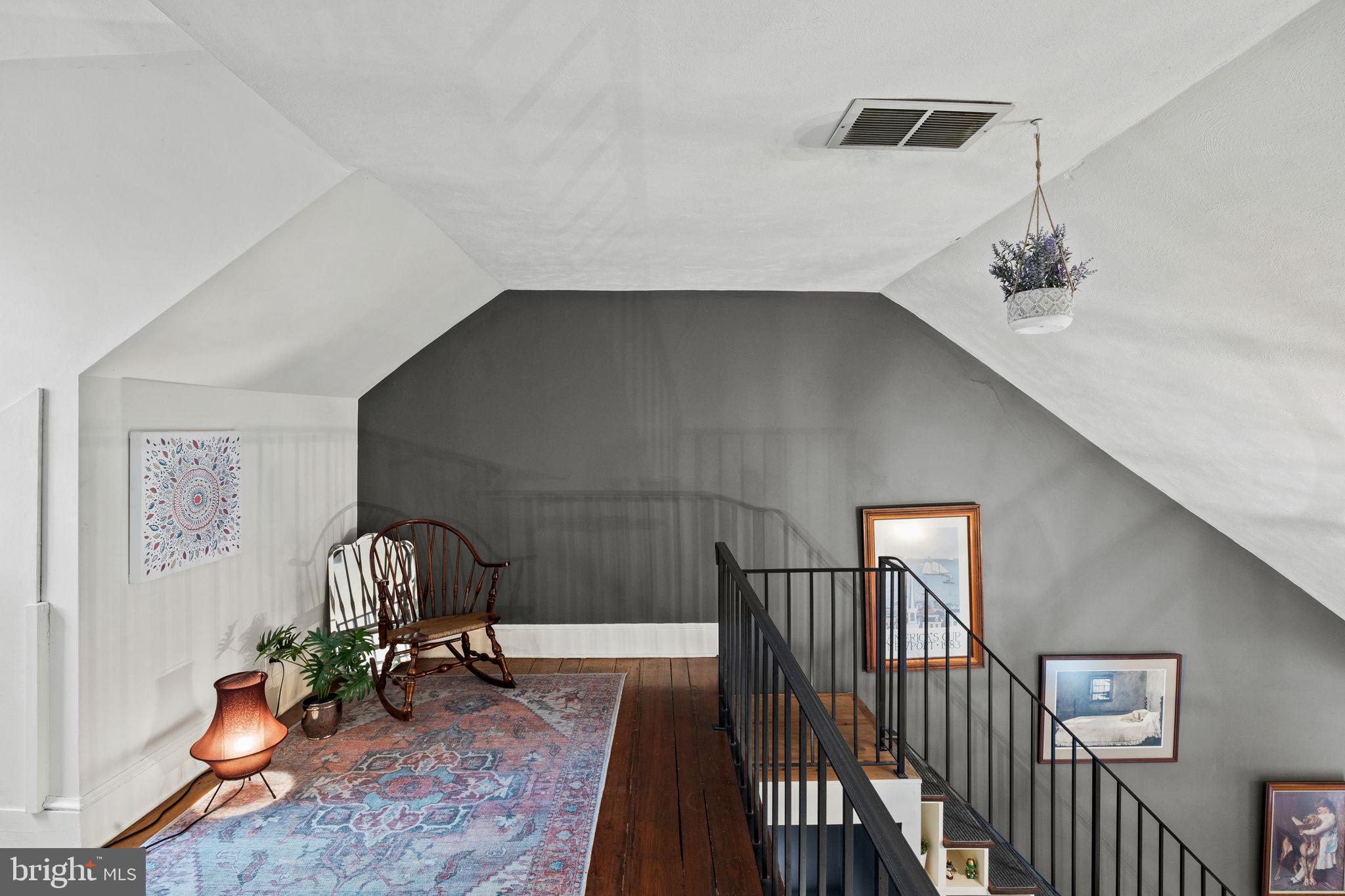 WASHINGTON SQ WEST - Residential