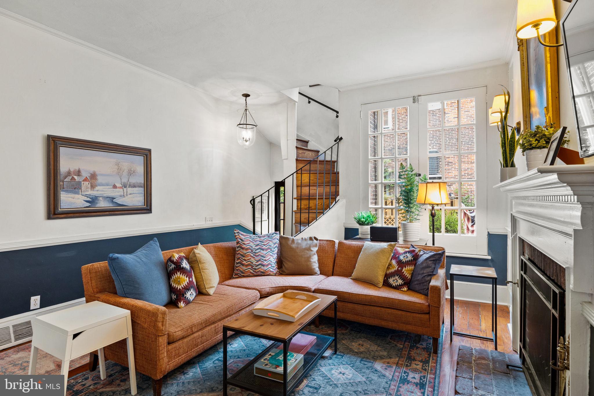 WASHINGTON SQ WEST - Residential