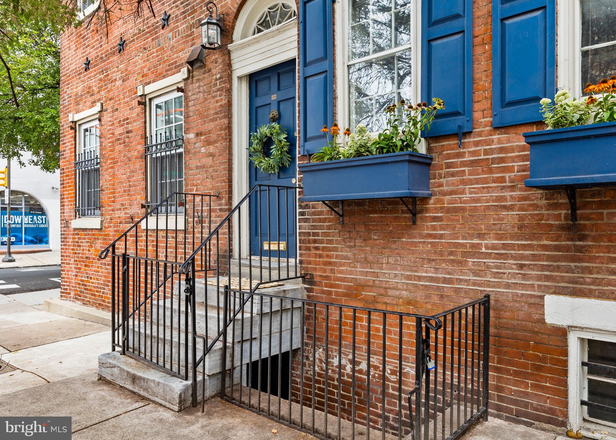 WASHINGTON SQ WEST - Residential