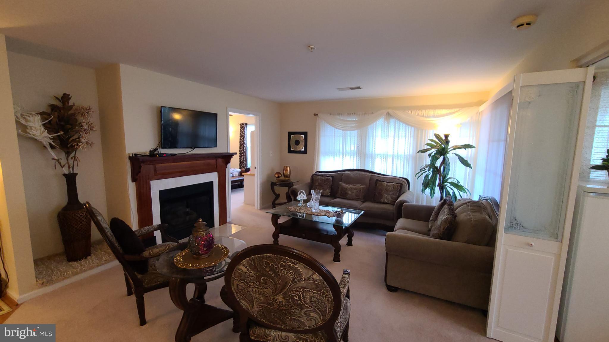 STRATFORD CONDOS - Residential