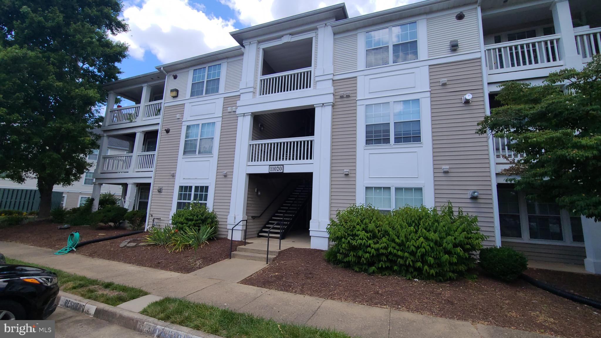 STRATFORD CONDOS - Residential