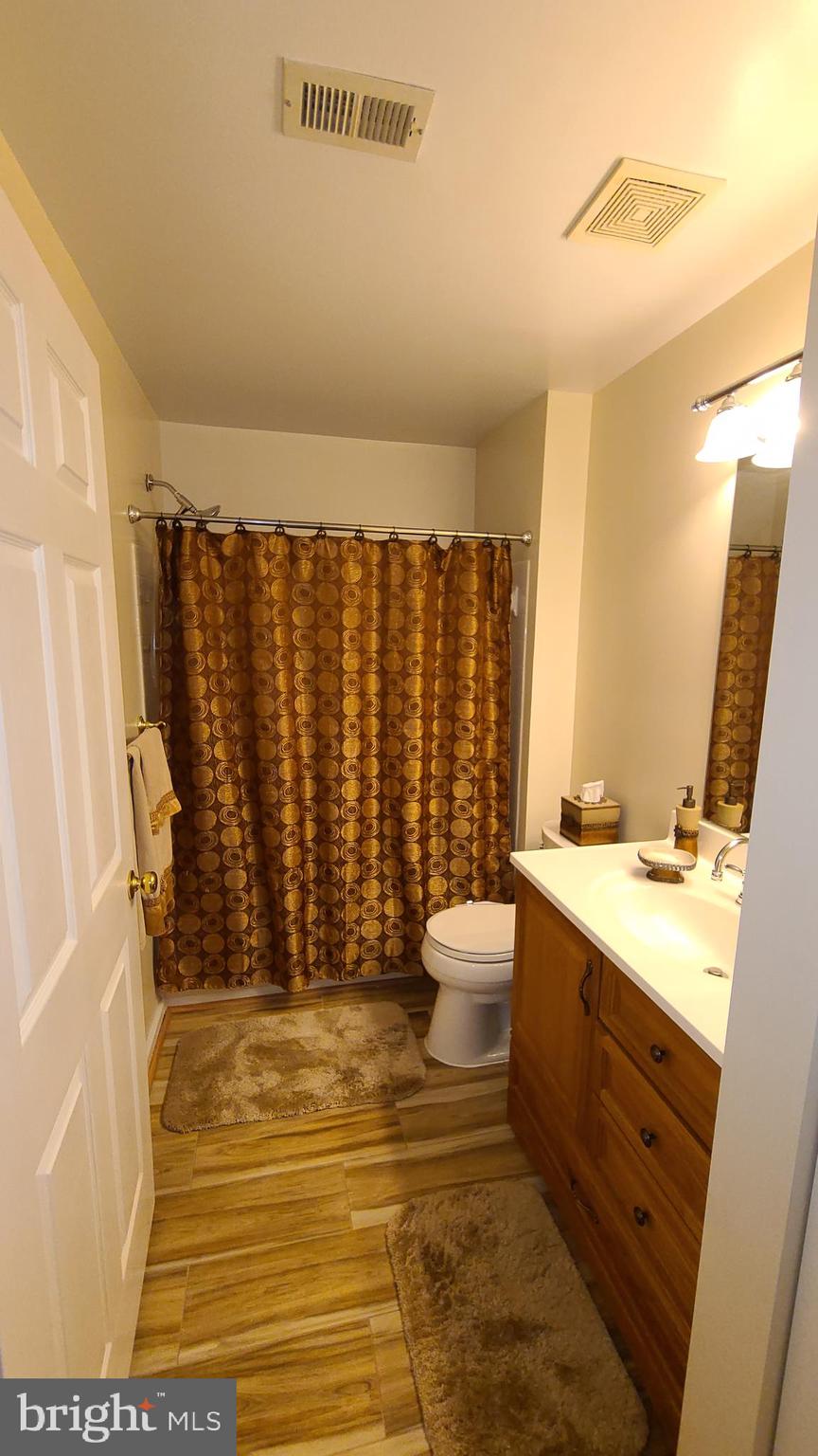 STRATFORD CONDOS - Residential