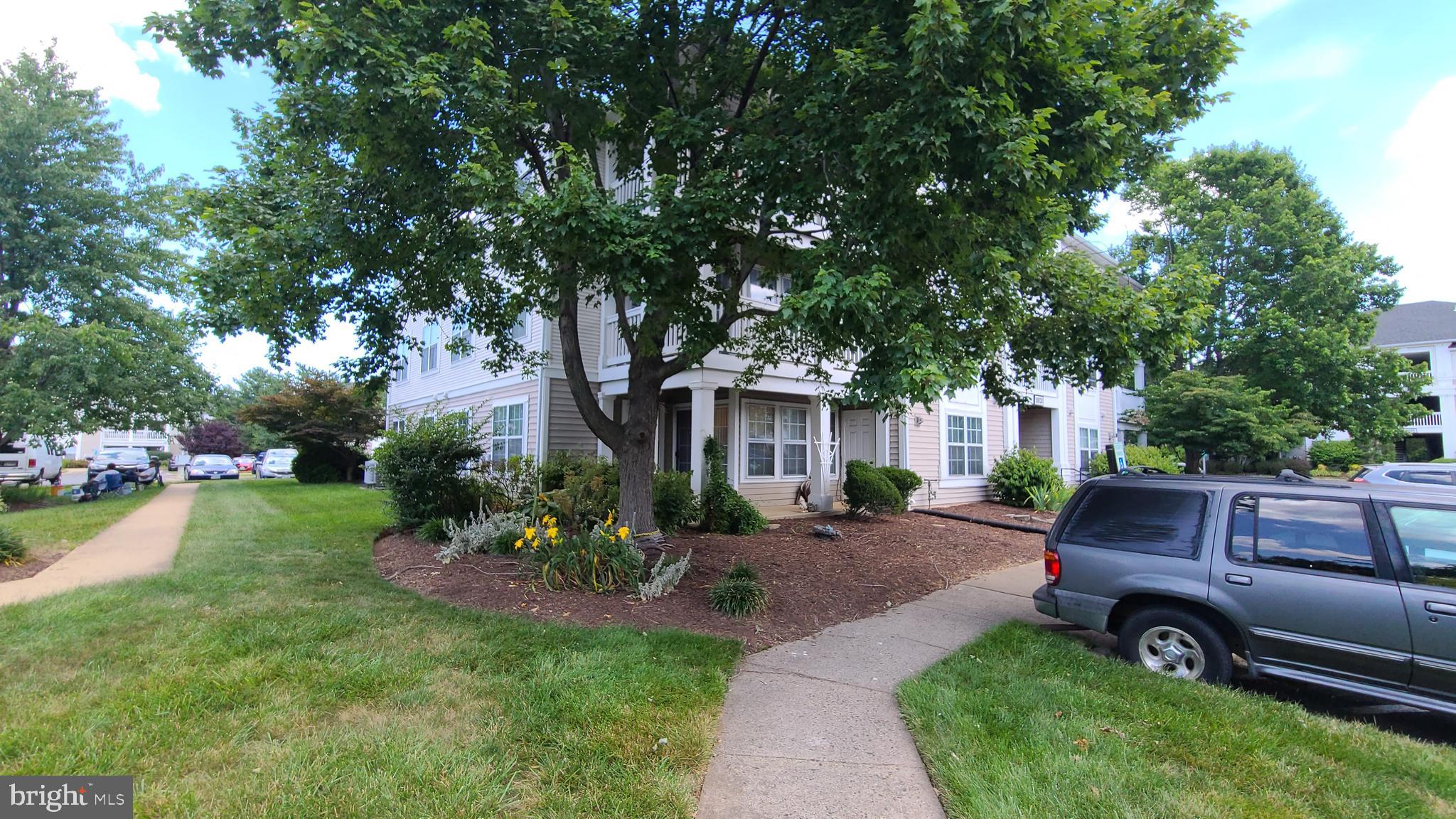 STRATFORD CONDOS - Residential