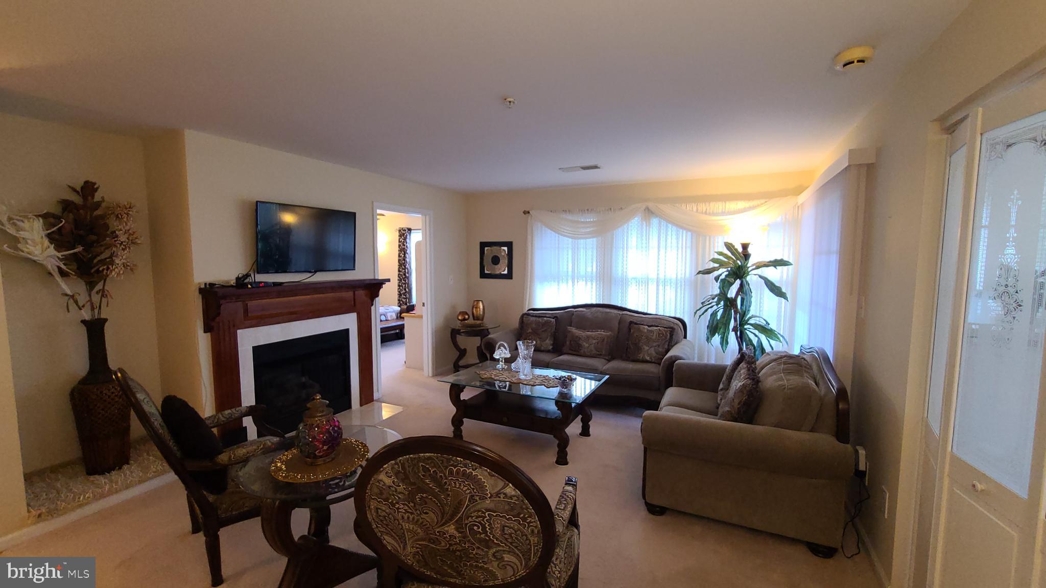 STRATFORD CONDOS - Residential