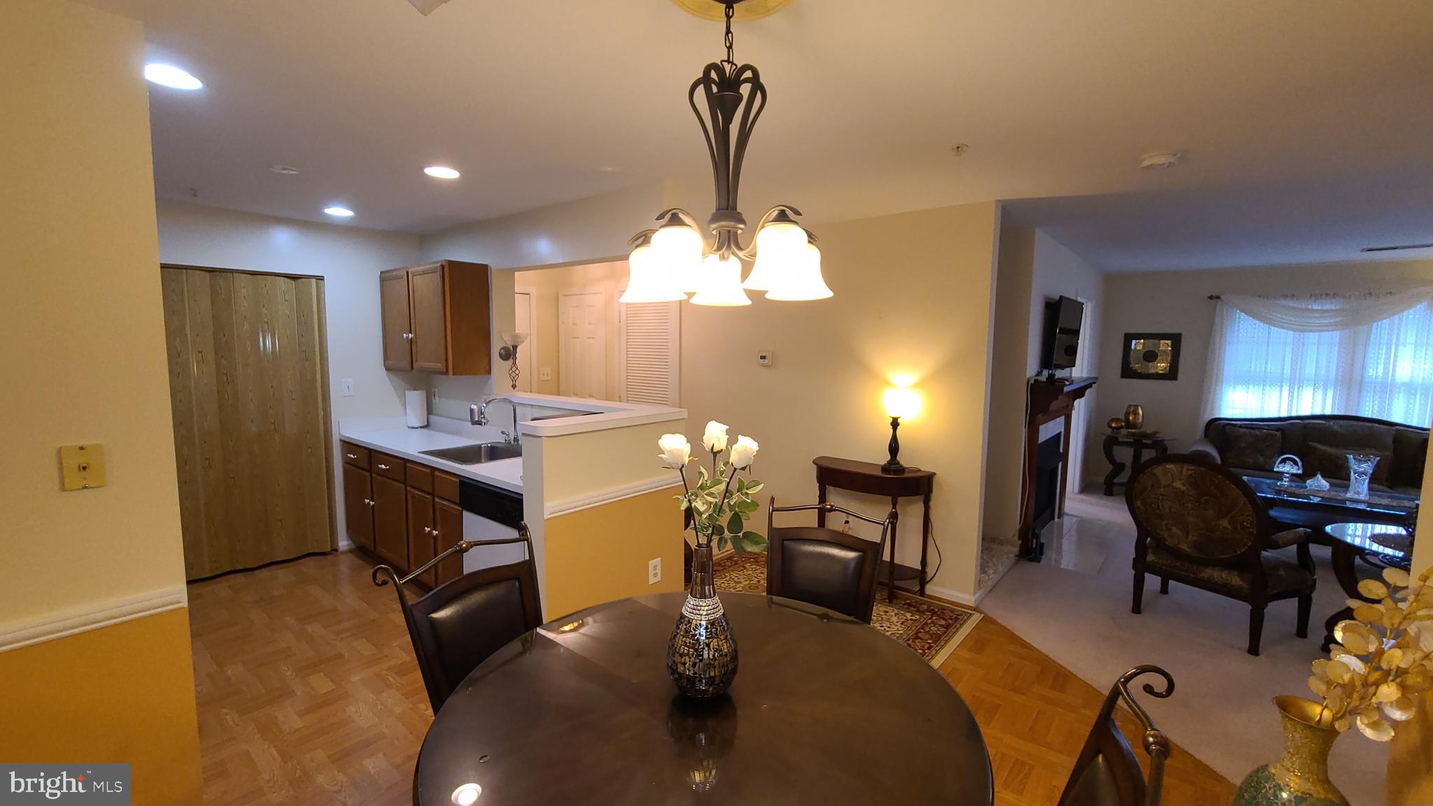 STRATFORD CONDOS - Residential