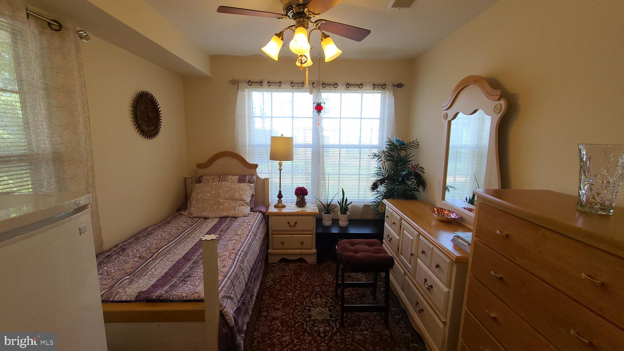 STRATFORD CONDOS - Residential