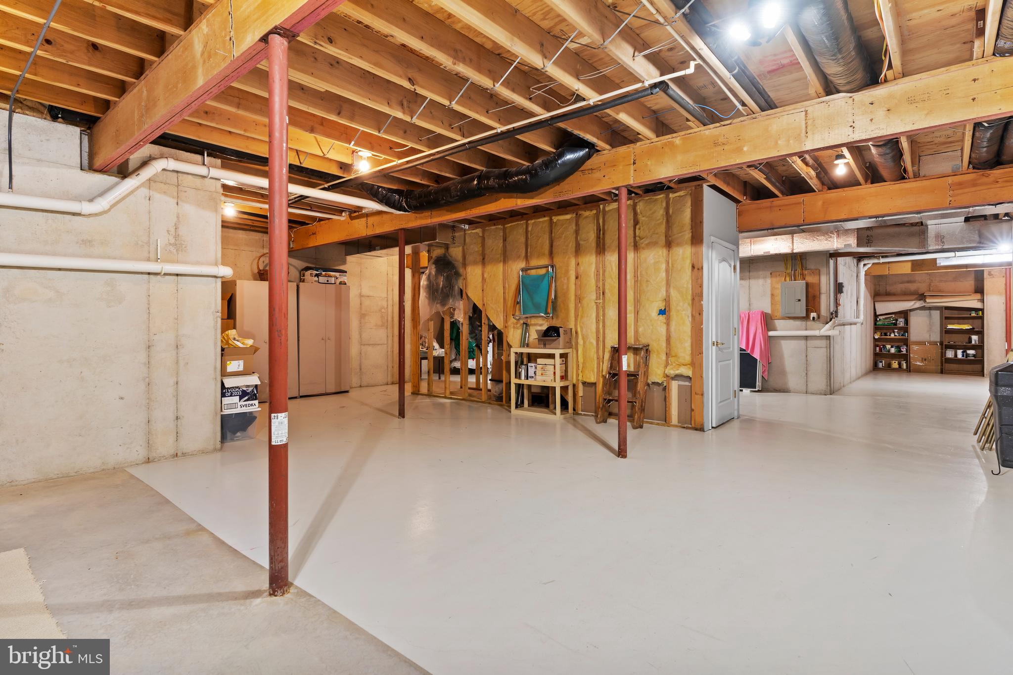 WHISKEY RUN ESTATES - Residential