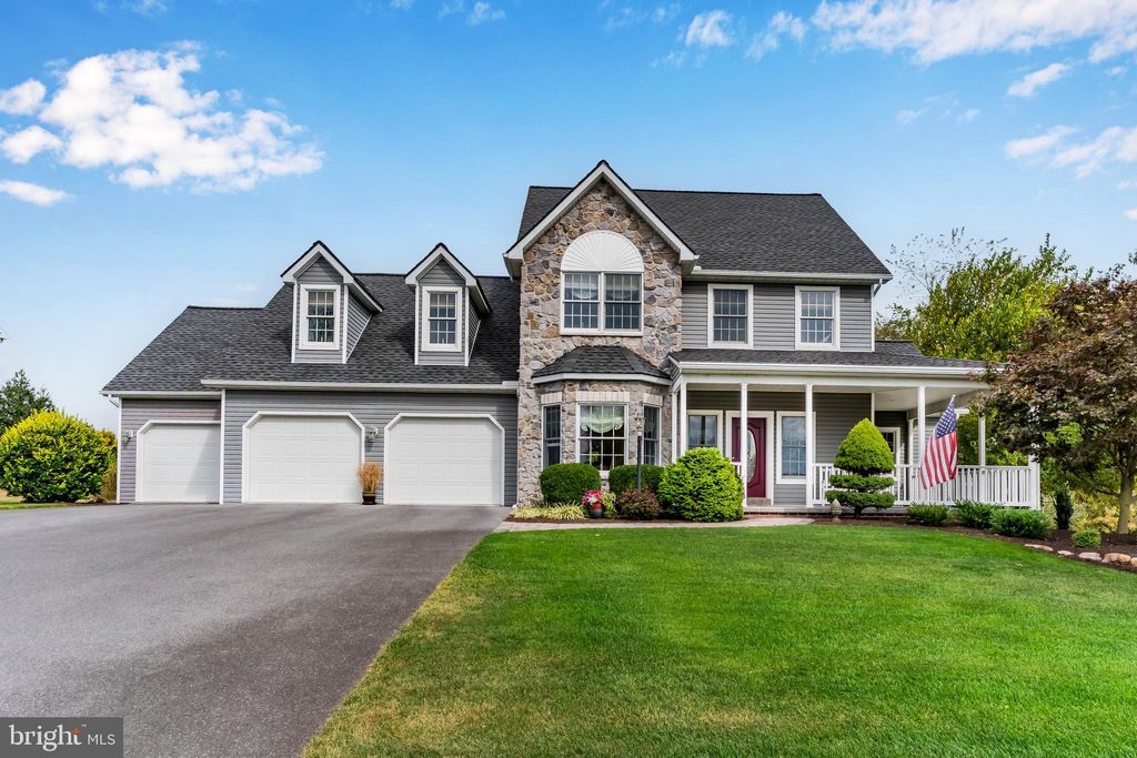 Photo of 2562 Echo Springs Rd #35, CHAMBERSBURG, PA 17202 (MLS # PAFL2032240)