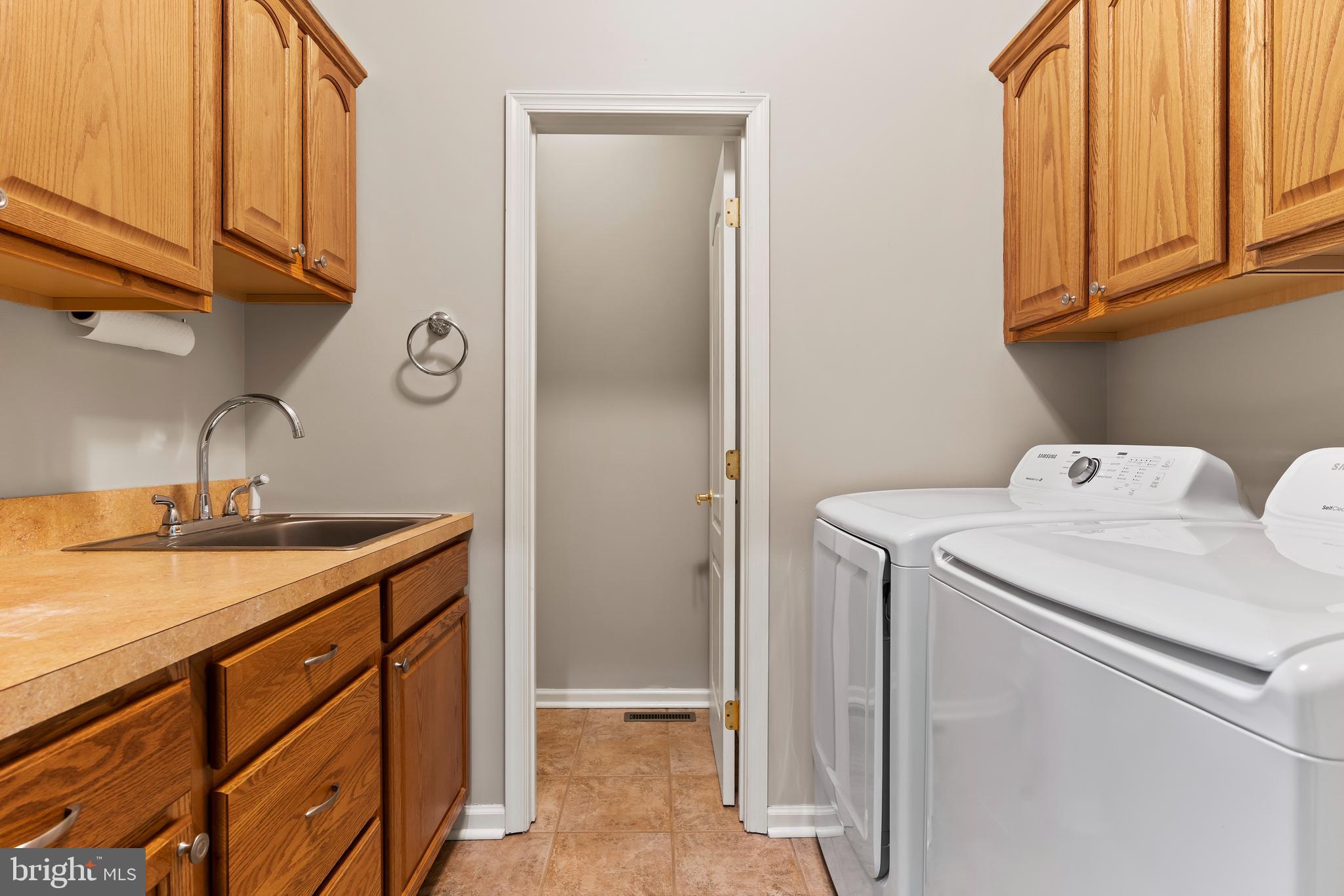 WHISKEY RUN ESTATES - Residential