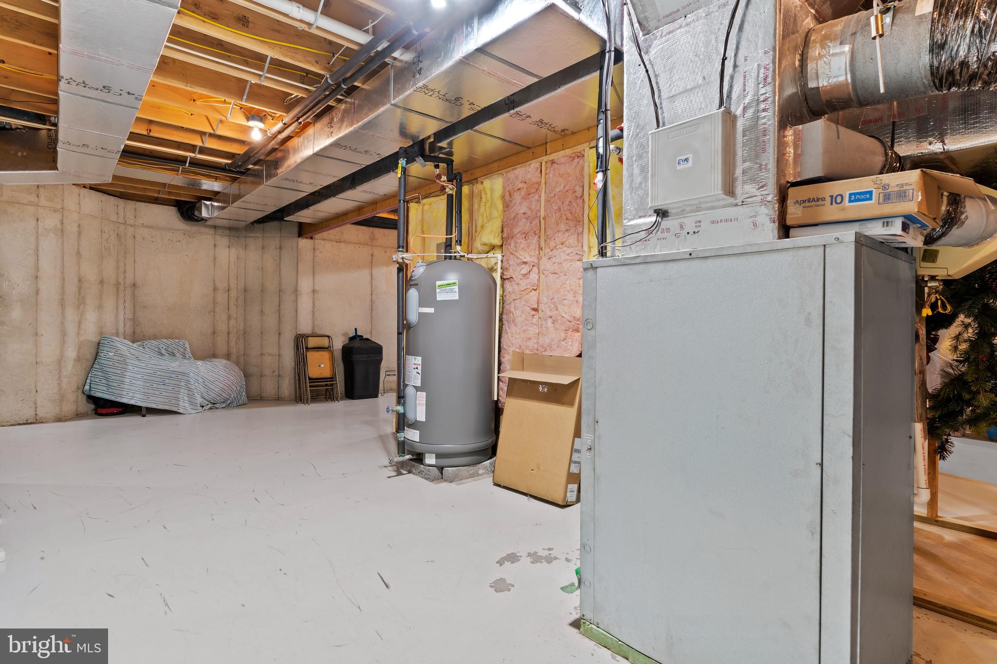 WHISKEY RUN ESTATES - Residential