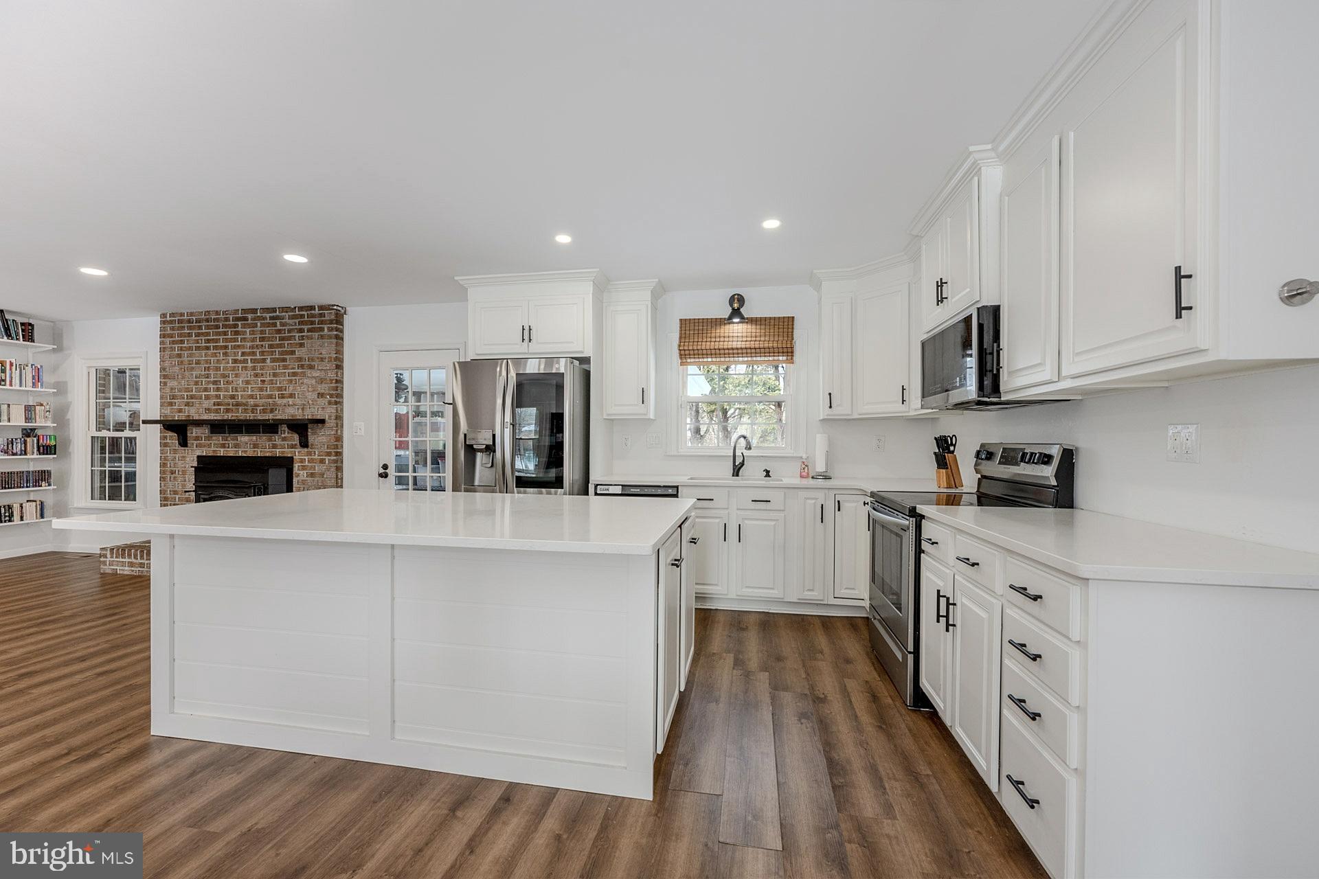 ELLENWOOD - Residential