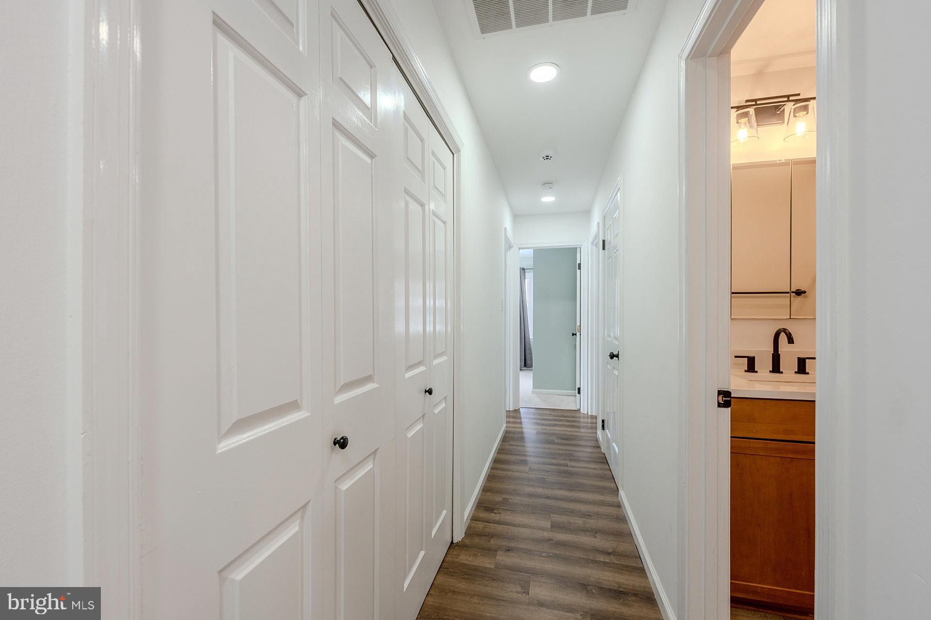 ELLENWOOD - Residential