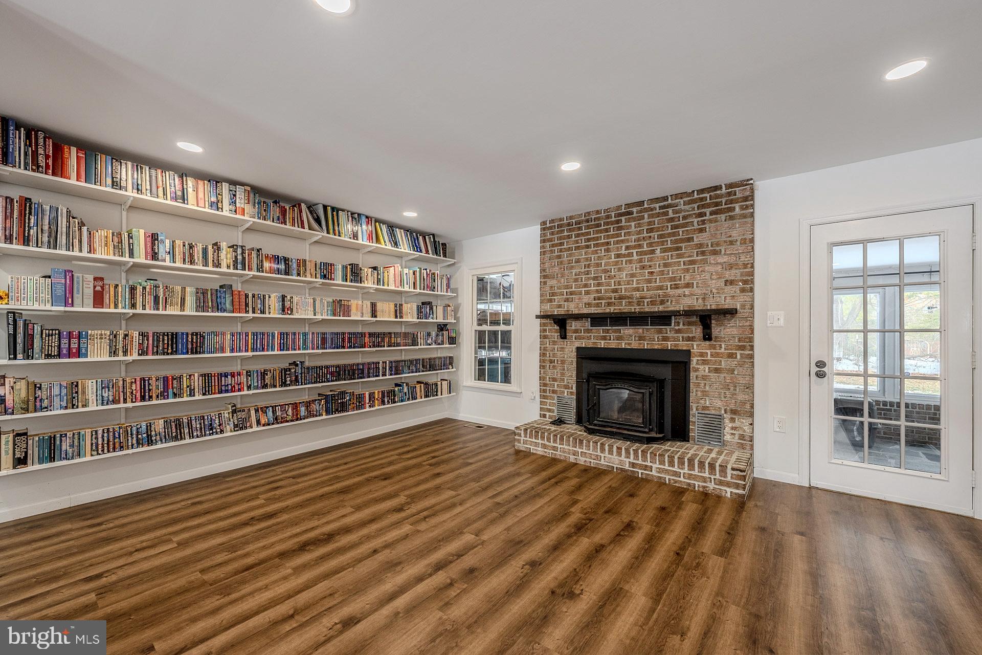 ELLENWOOD - Residential