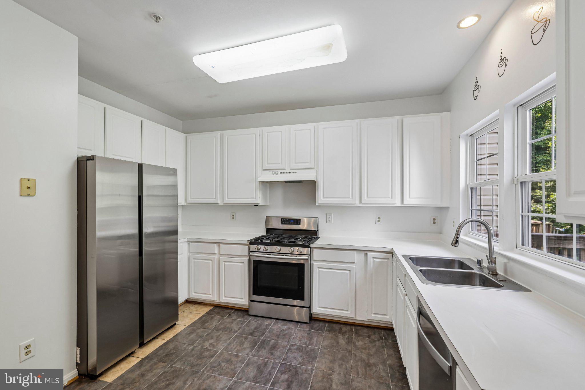 12706 MARLTON CENTER DRIVE