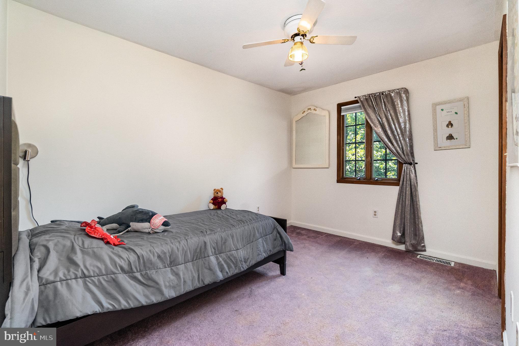 HACKS POINT - Residential