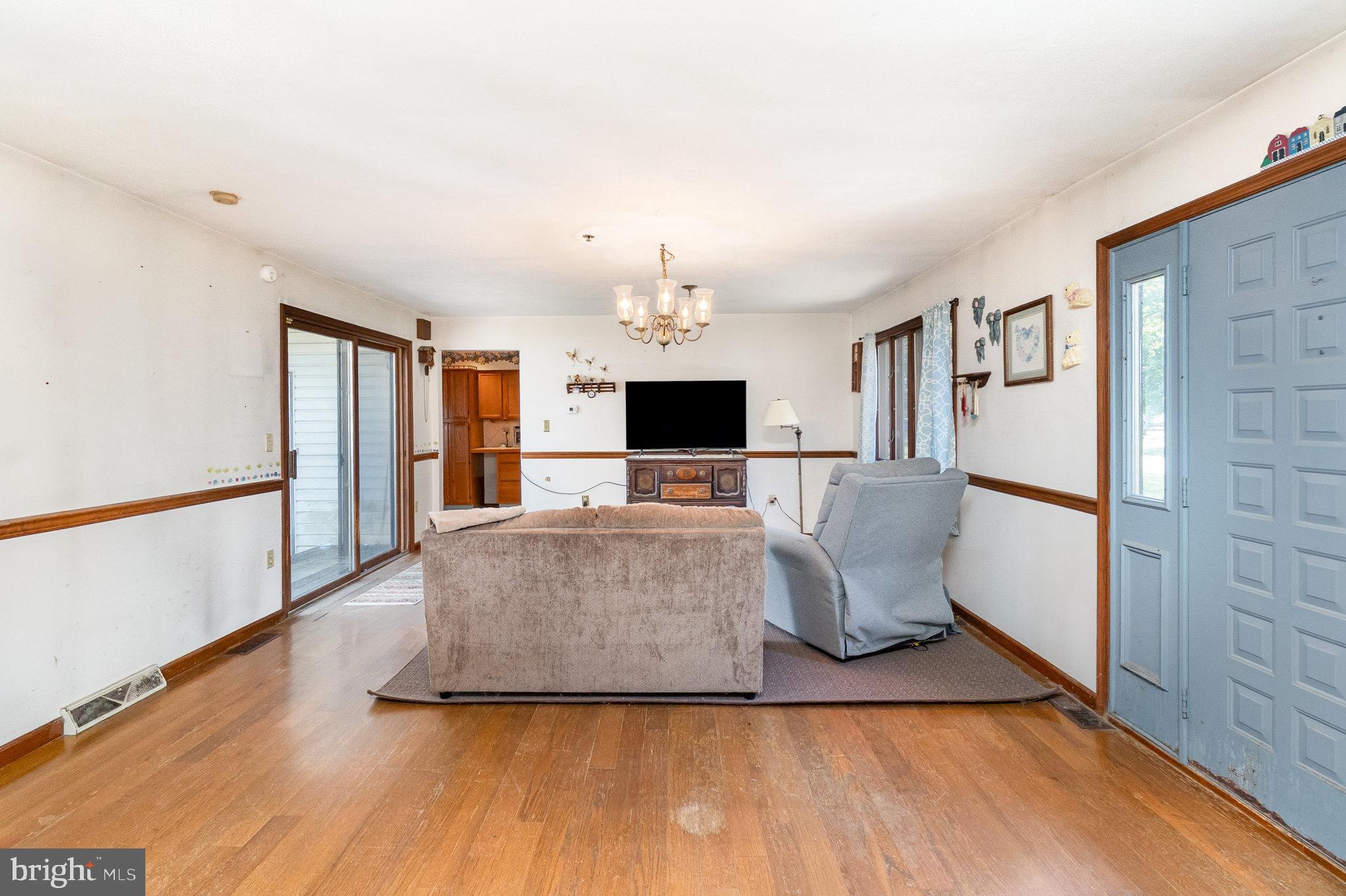 HACKS POINT - Residential