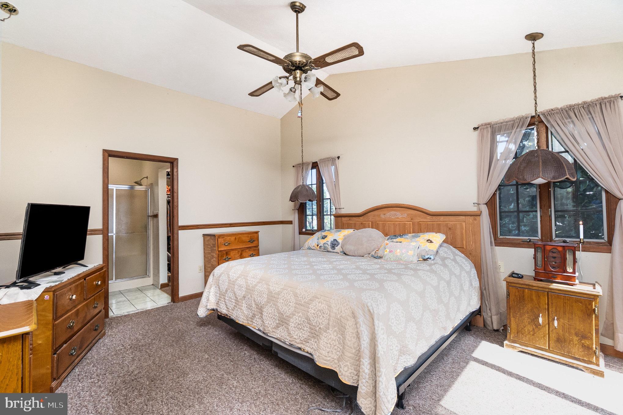 HACKS POINT - Residential