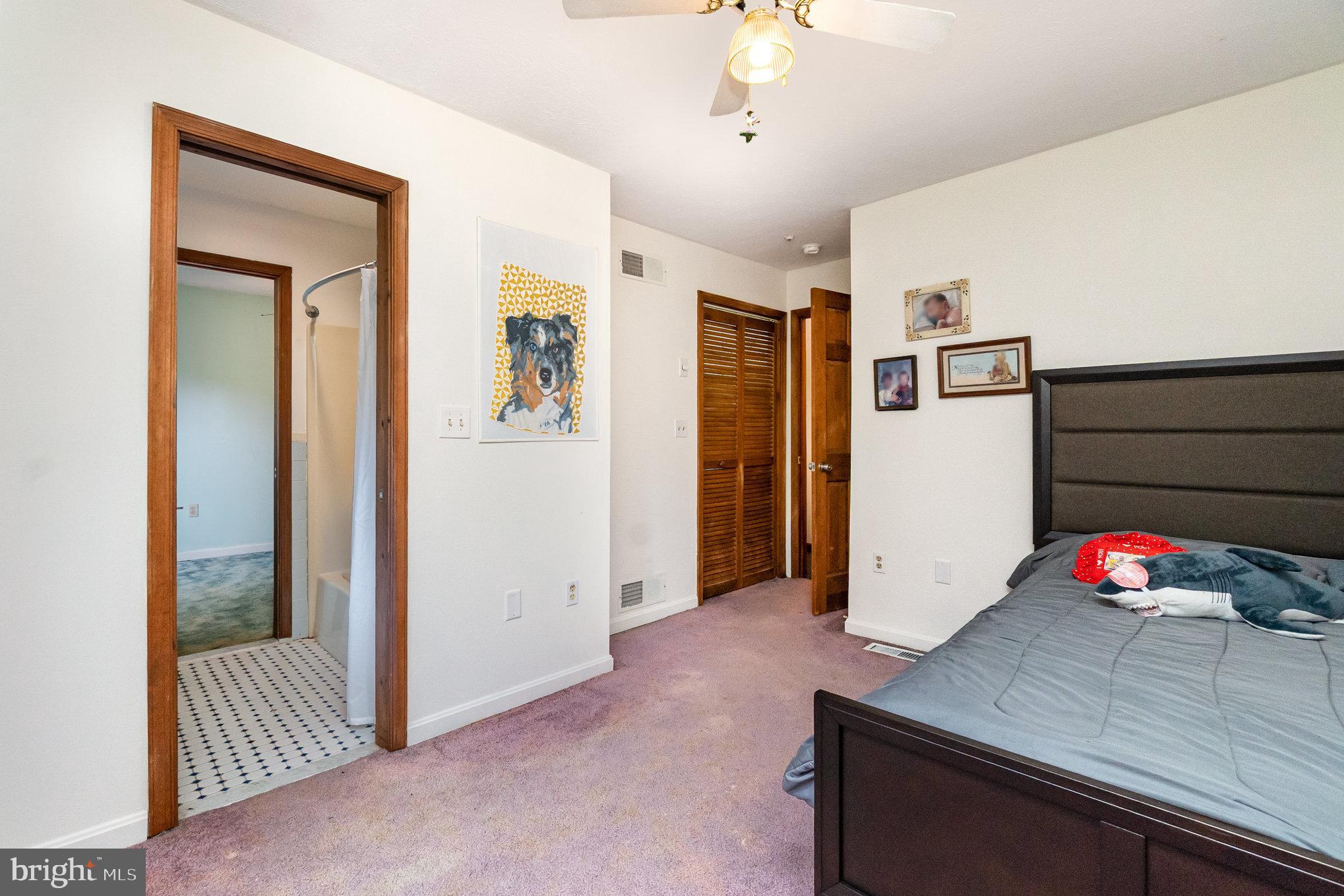 HACKS POINT - Residential