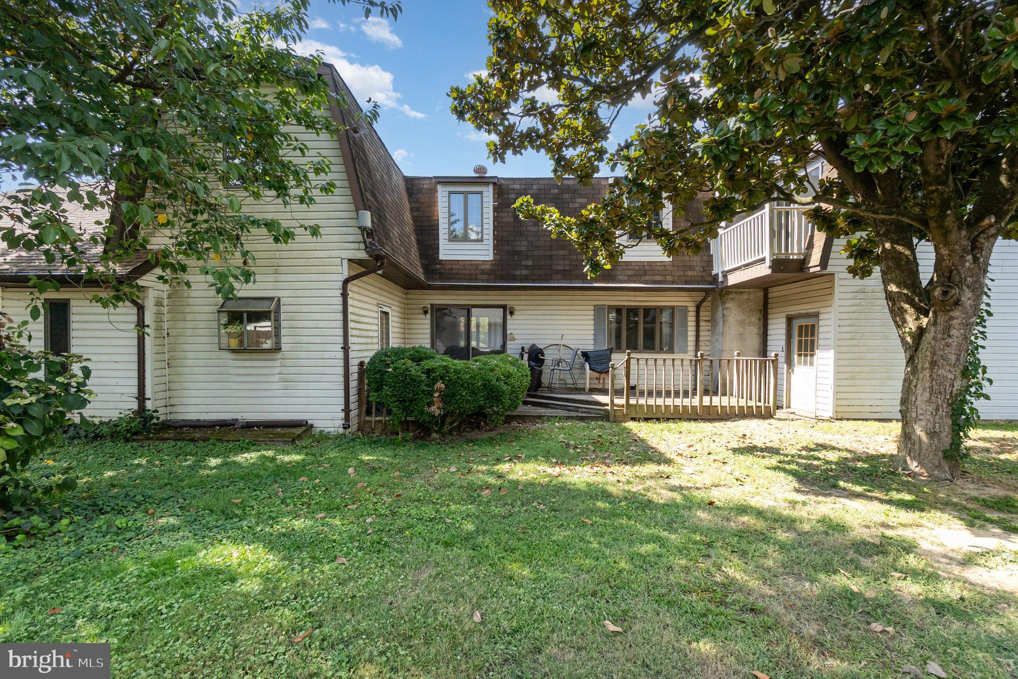 HACKS POINT - Residential