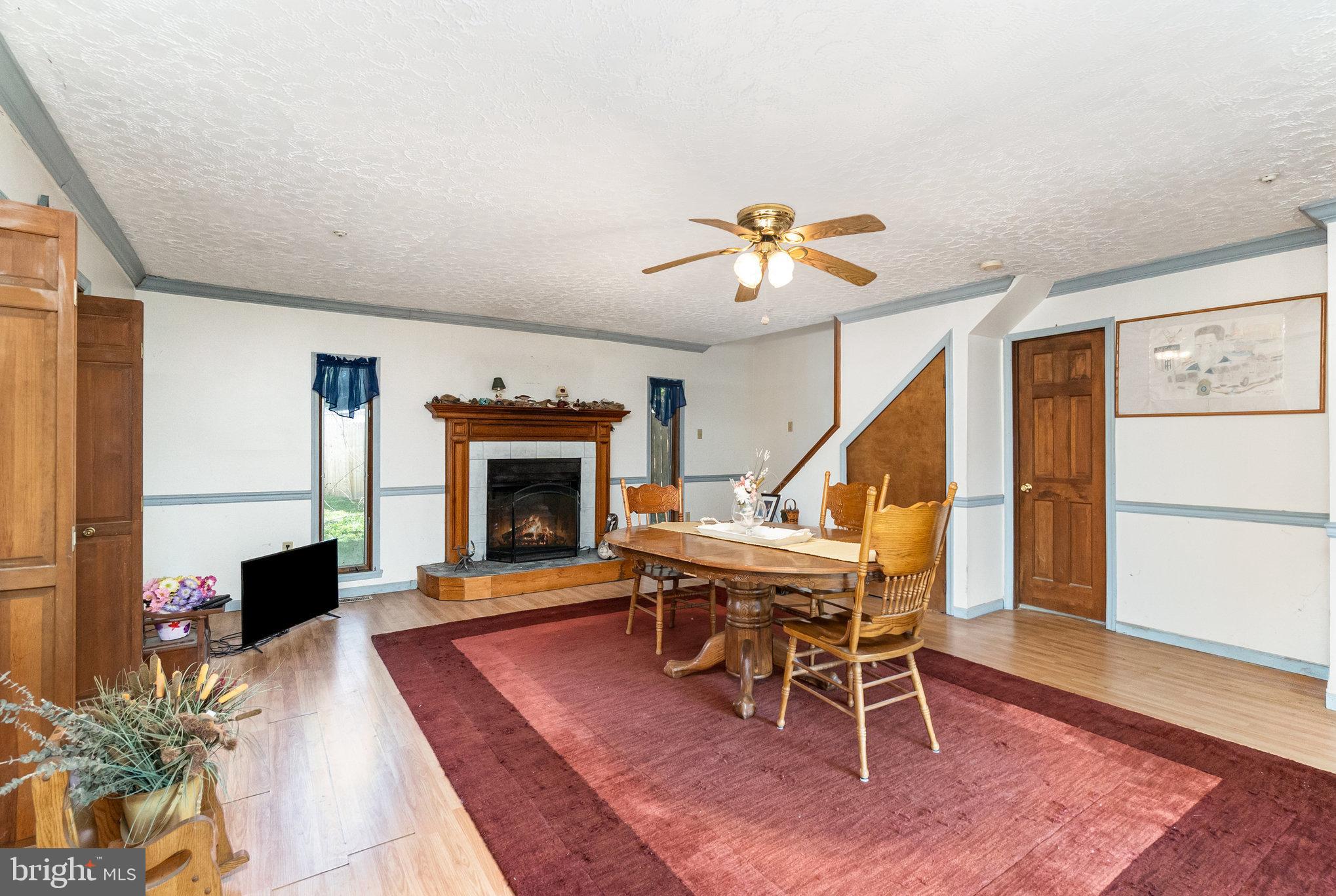 HACKS POINT - Residential