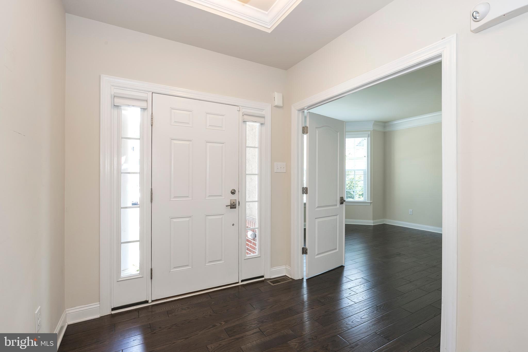 DEER HOLLOW - Residential Lease