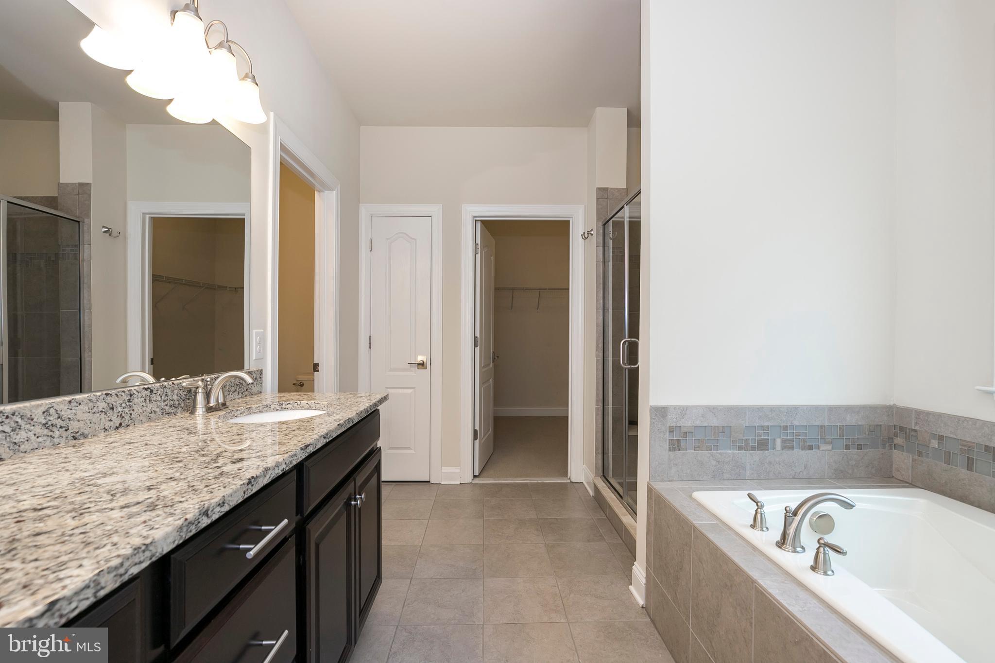 DEER HOLLOW - Residential Lease