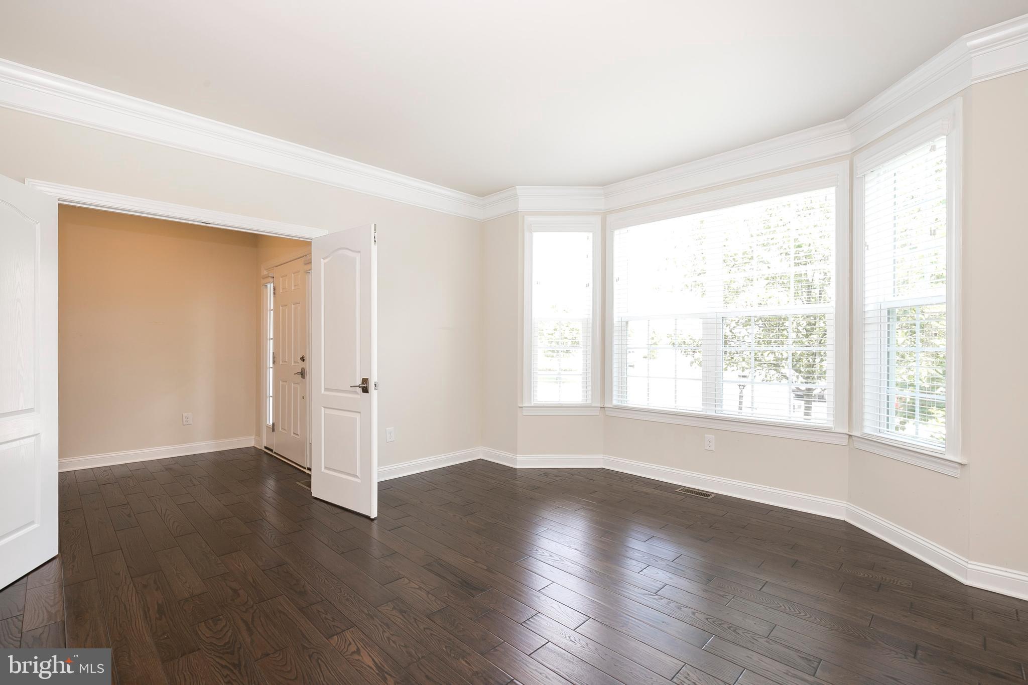 DEER HOLLOW - Residential Lease