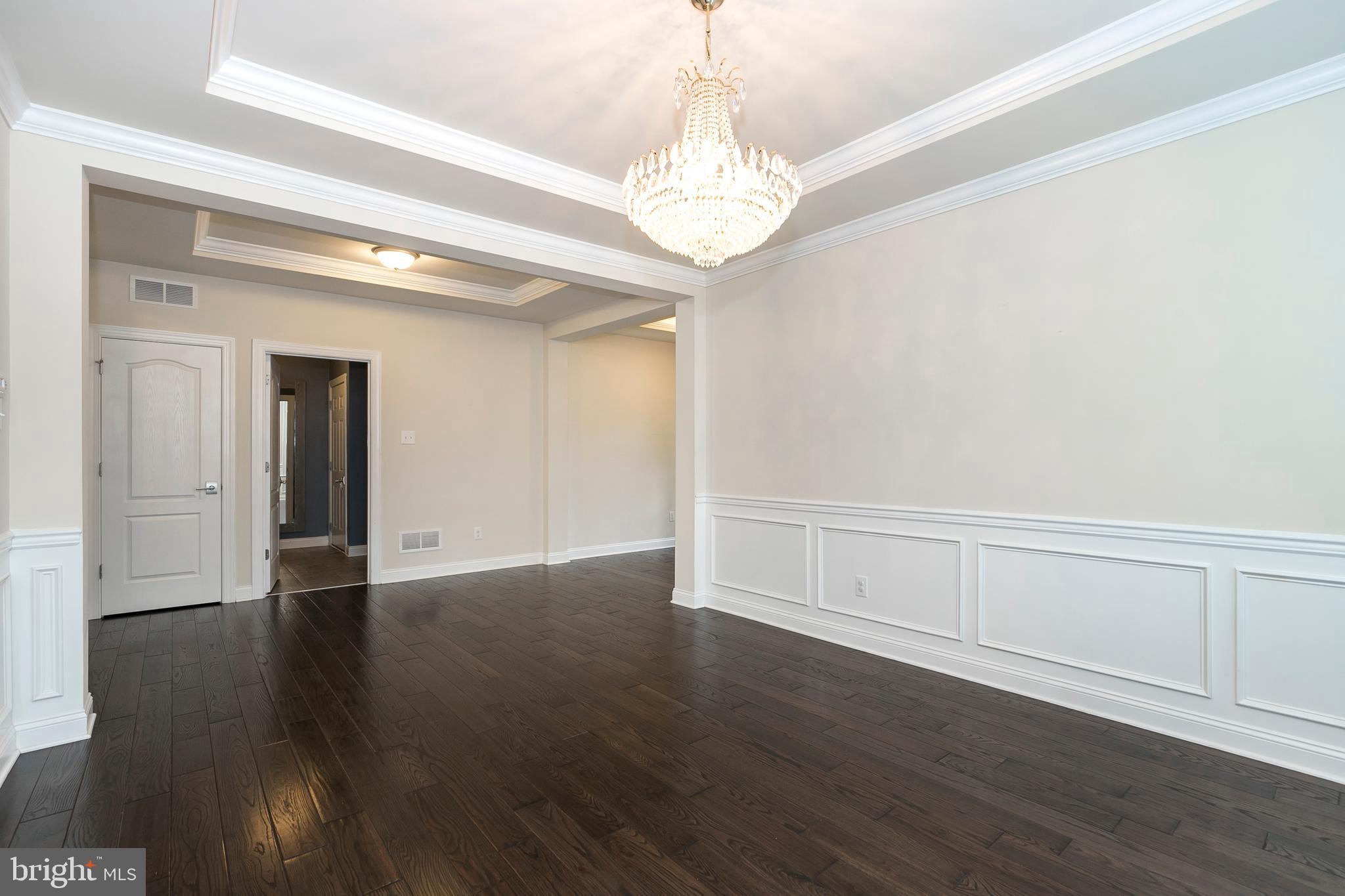 DEER HOLLOW - Residential Lease