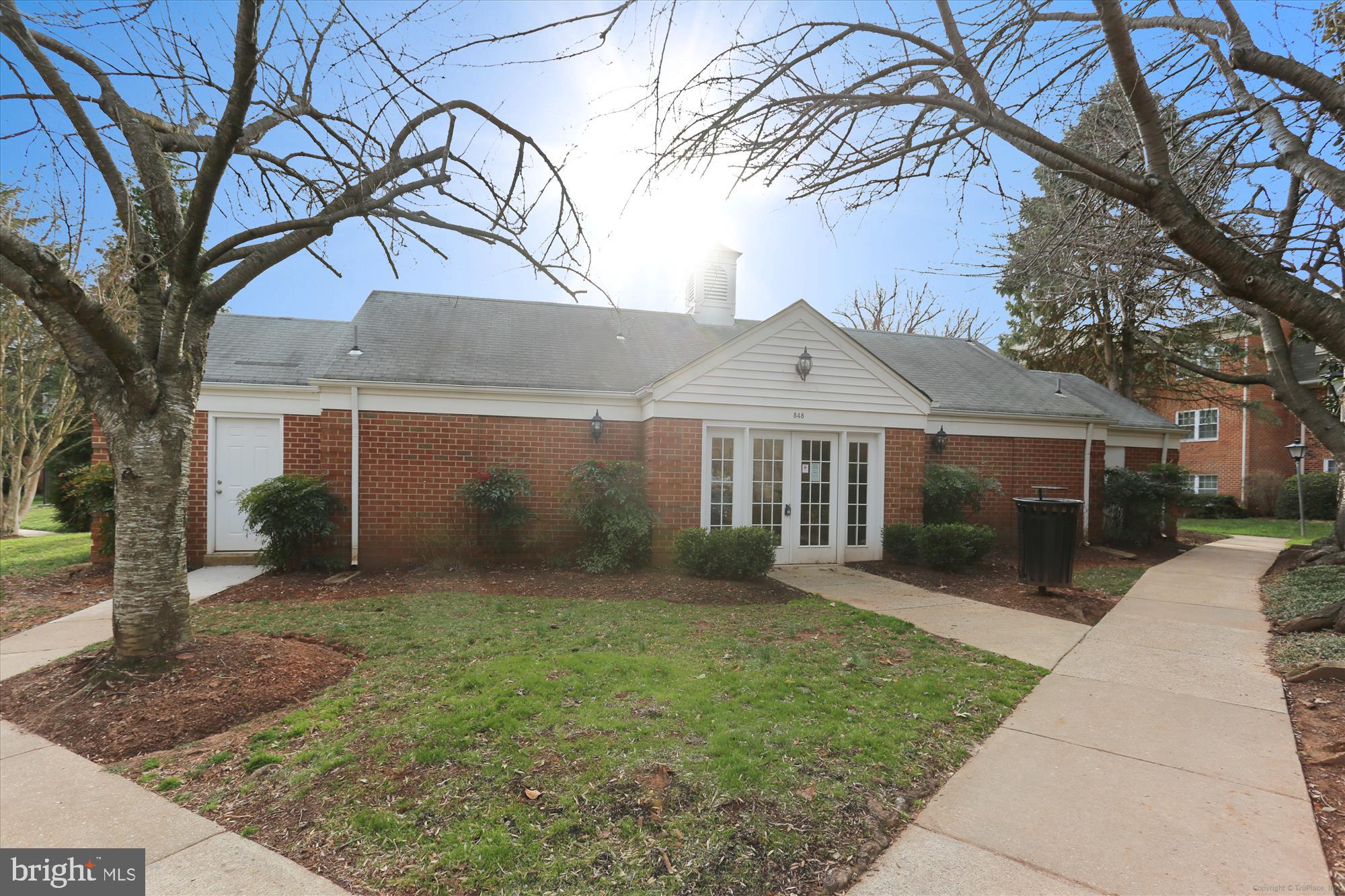 PLYMOUTH GARDENS - Residential