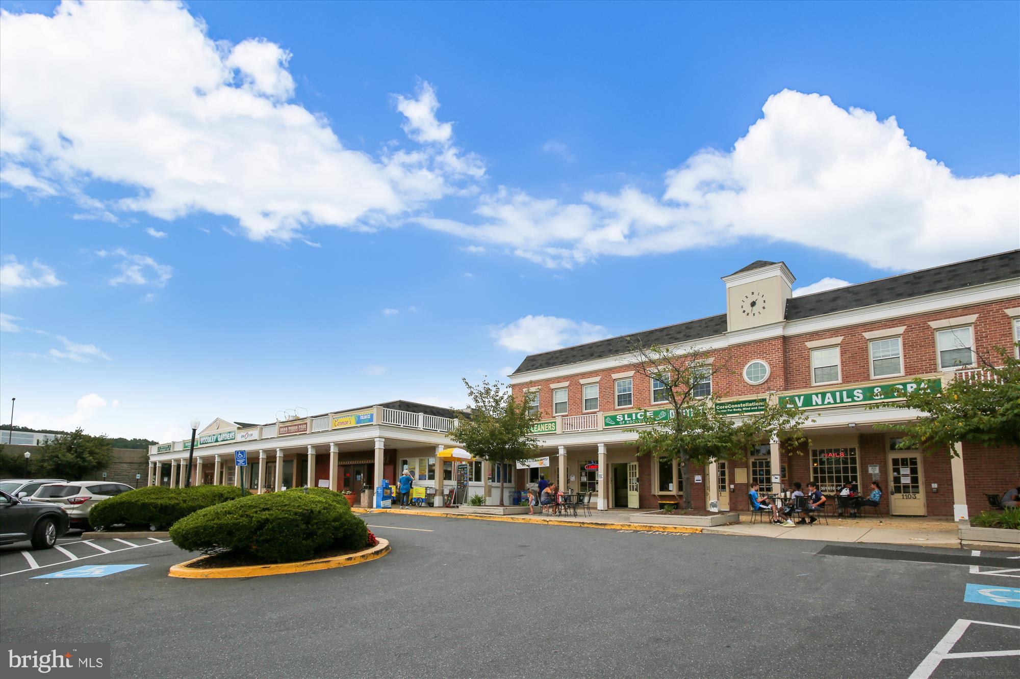 PLYMOUTH GARDENS - Residential