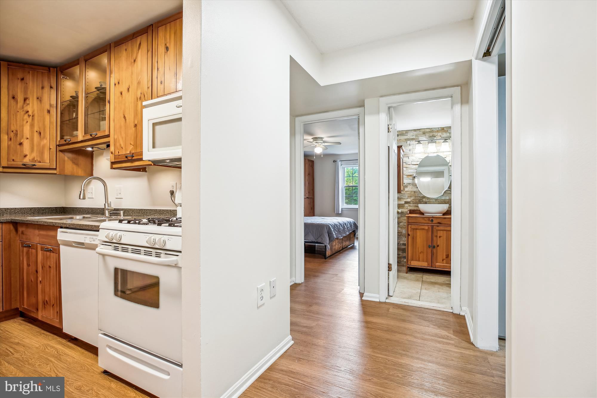 PLYMOUTH GARDENS - Residential