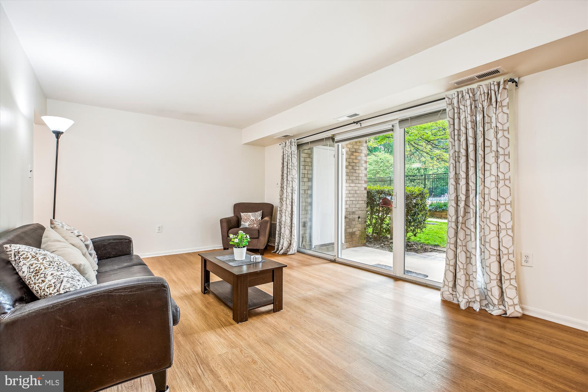 PLYMOUTH GARDENS - Residential