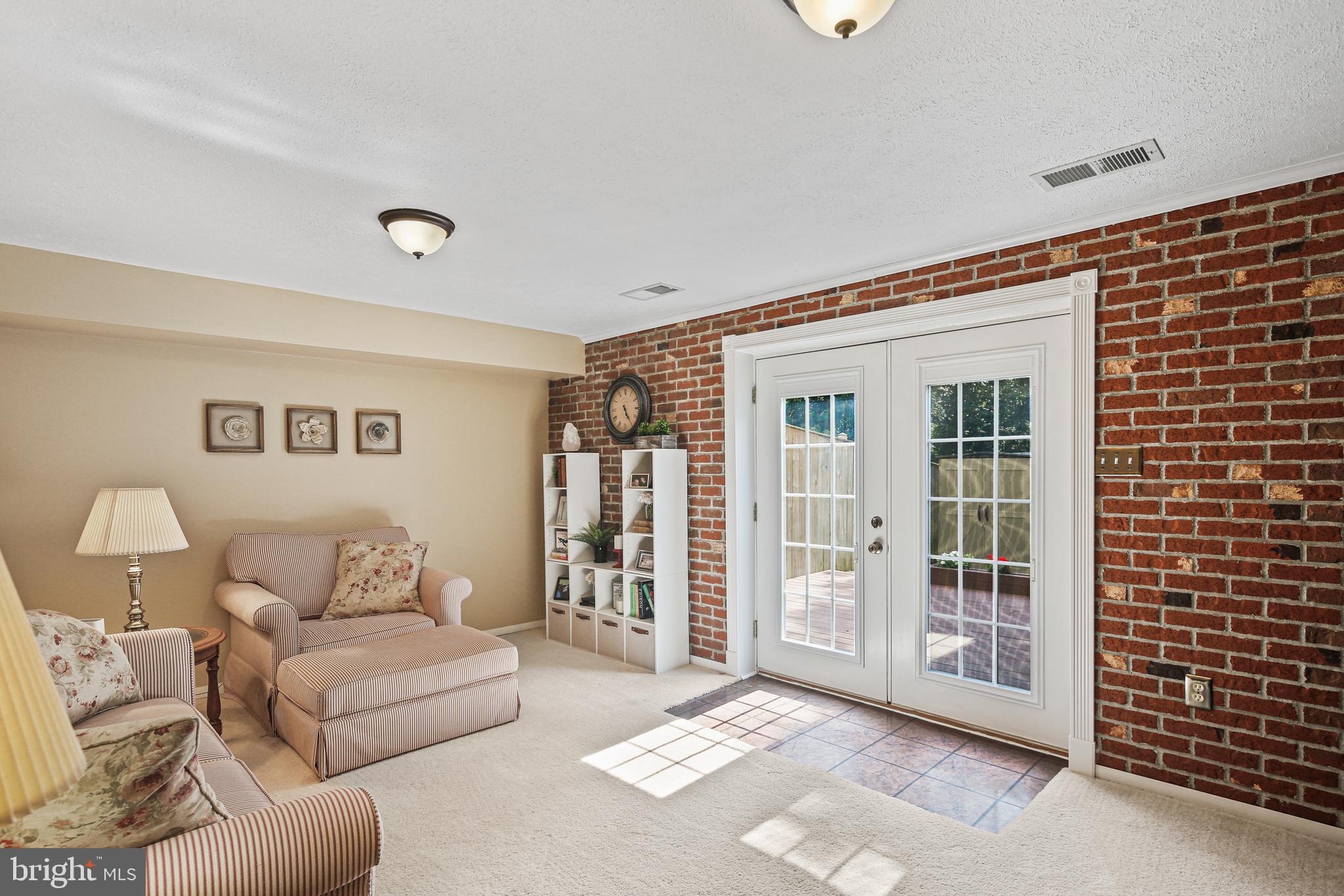 DREXEL WOODS - Residential