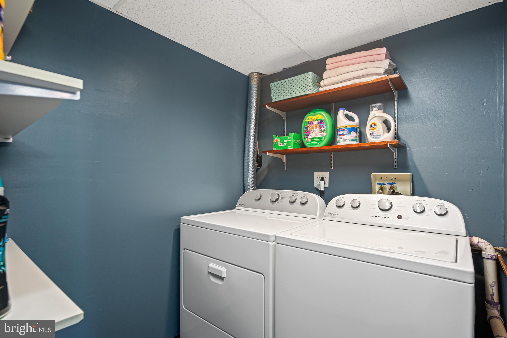 DREXEL WOODS - Residential