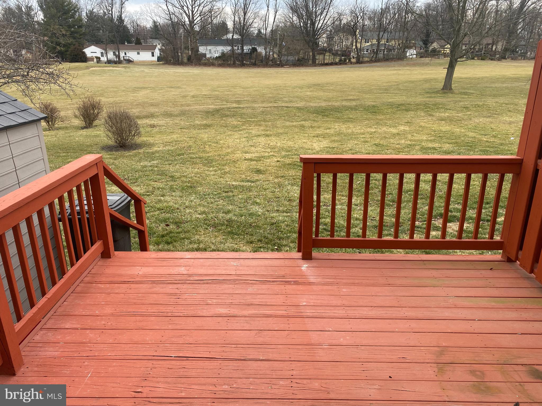 LOCUST HILL - Residential Lease