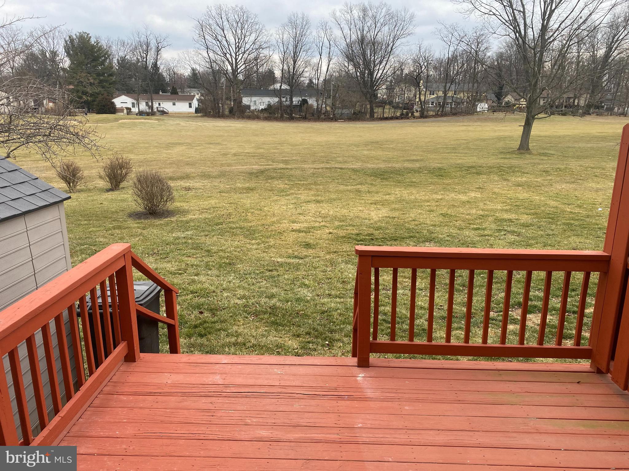 LOCUST HILL - Residential Lease